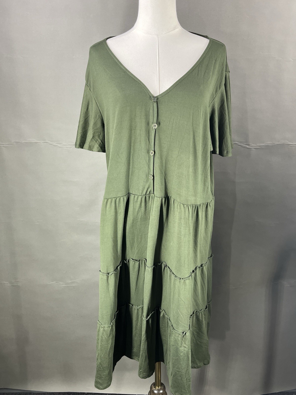 Women’s Career White Mark Dress Size 1X Olive Short Sleeve