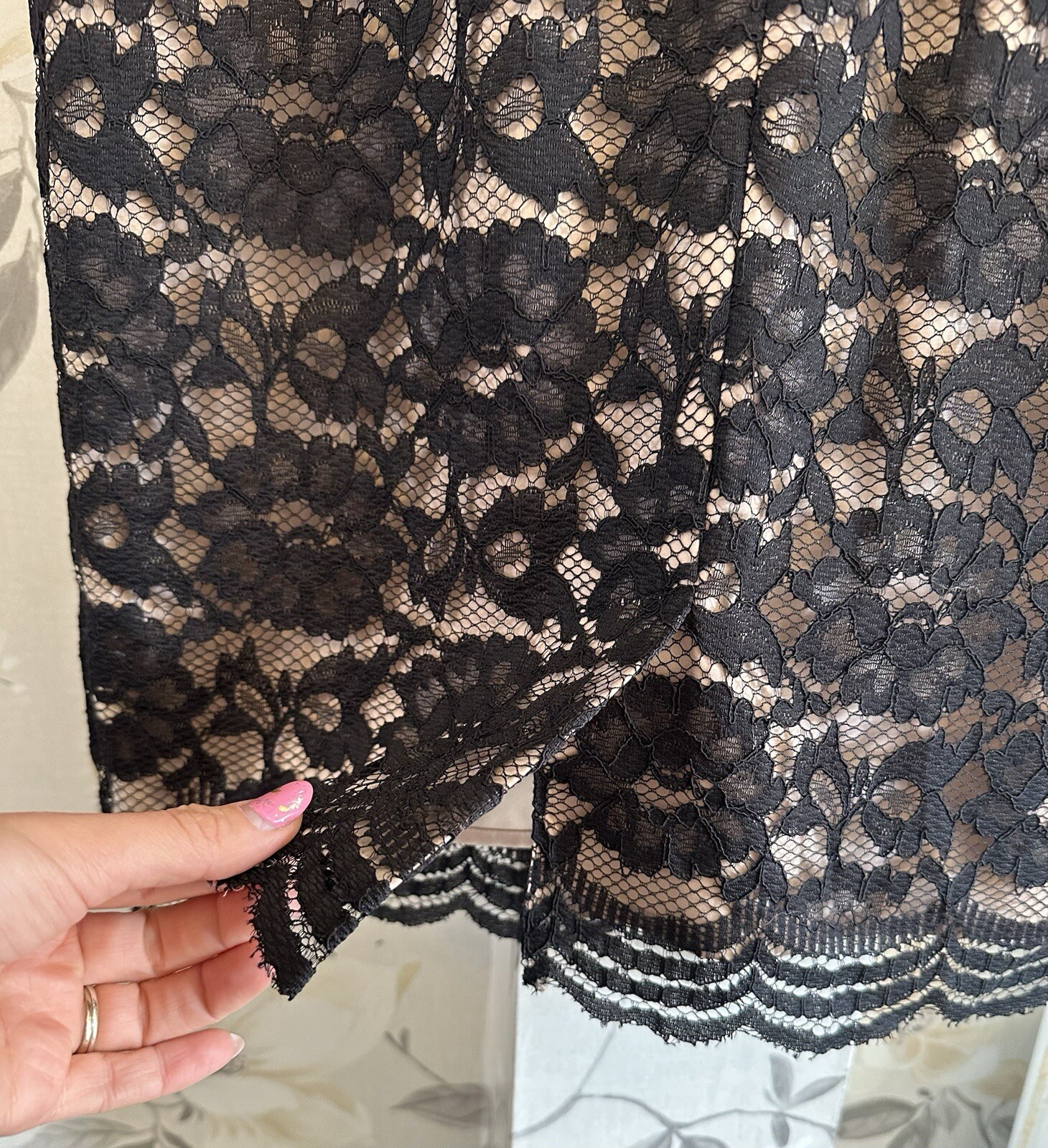 Precis Petite Shift Dress Black & Cream Floral Lace Overlay Size 8 3/4 Sleeve