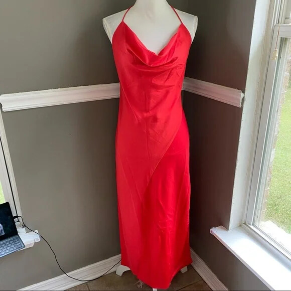 Women’s Slip Dress with Behind the Back Tie – CUSHNIE Red Size 12