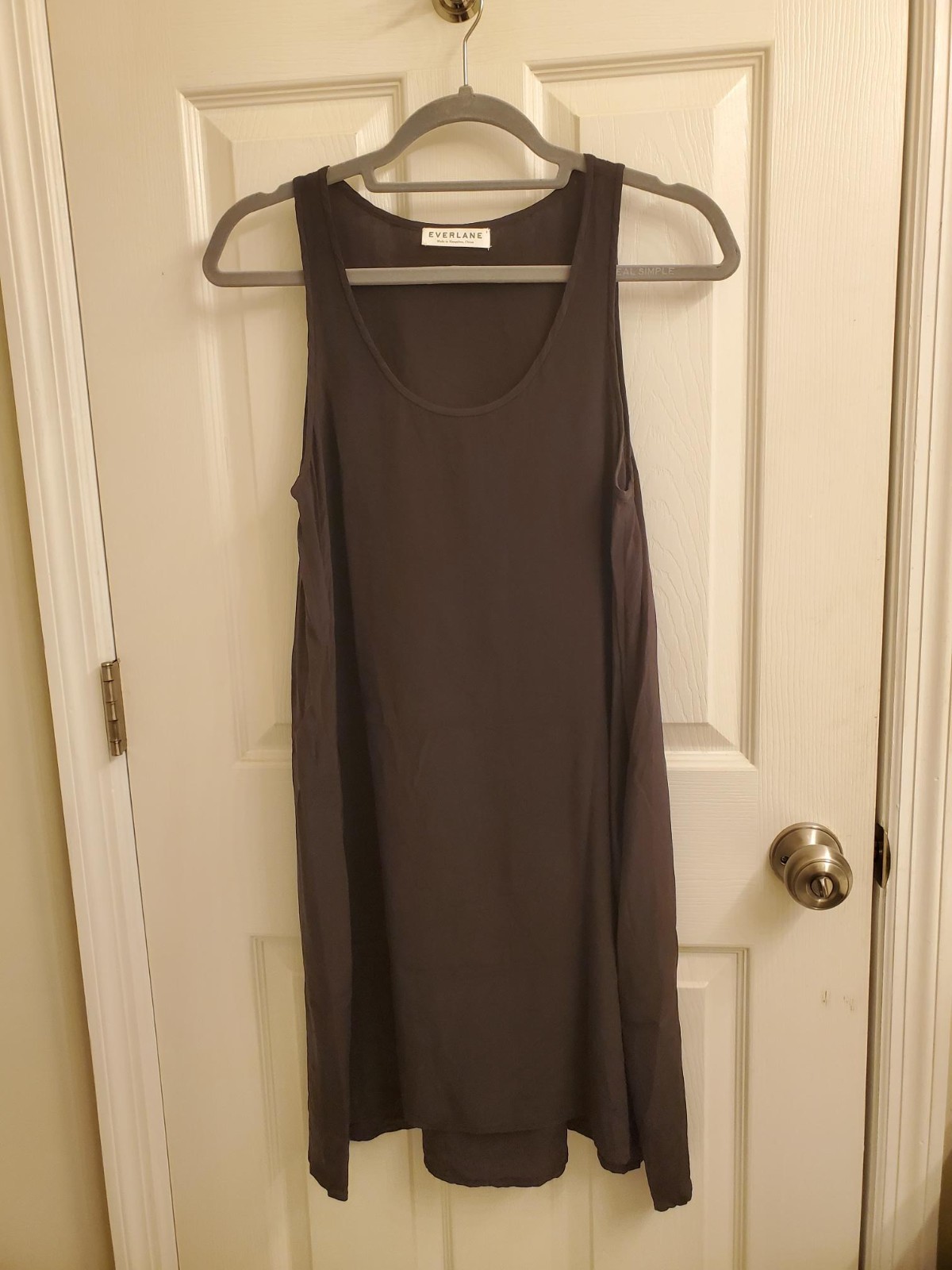 Everlane Tank Dress – 100% silk – Sleeveless – Black – Shift – Pocket- Small