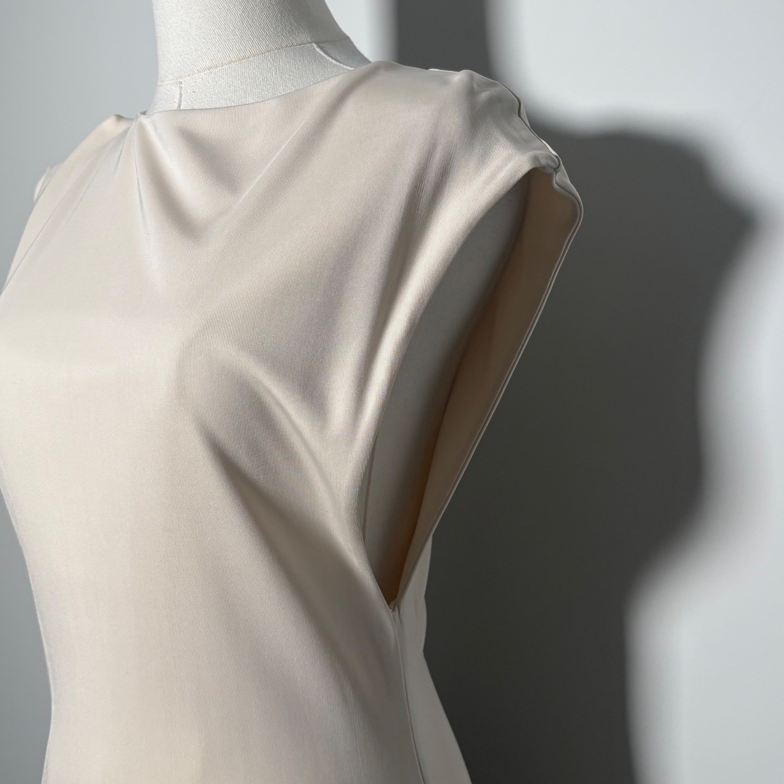 Aya Muse Cream Cap Sleeve Cowl Neck Midi Dress Viscose Size Medium