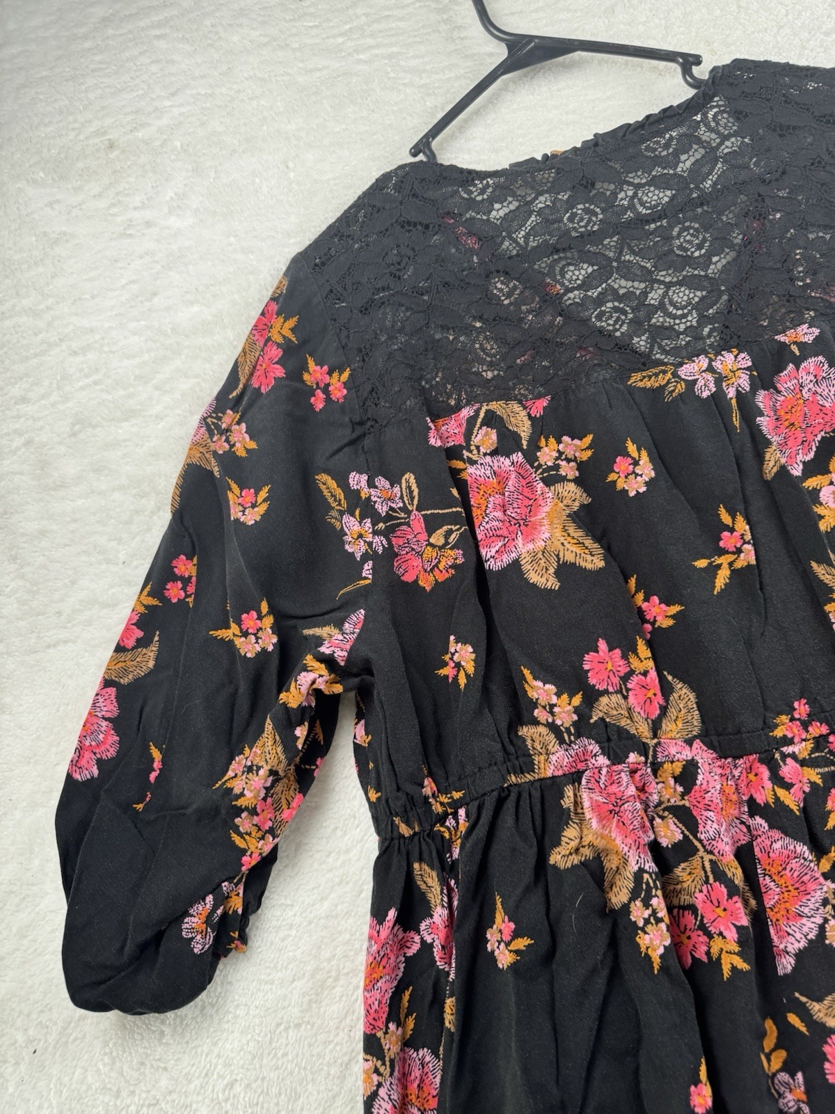 Torrid Plus Size 2 A-Line Black Pink Floral Lace Yoke V-Neck 3/4 Sleeve Dress