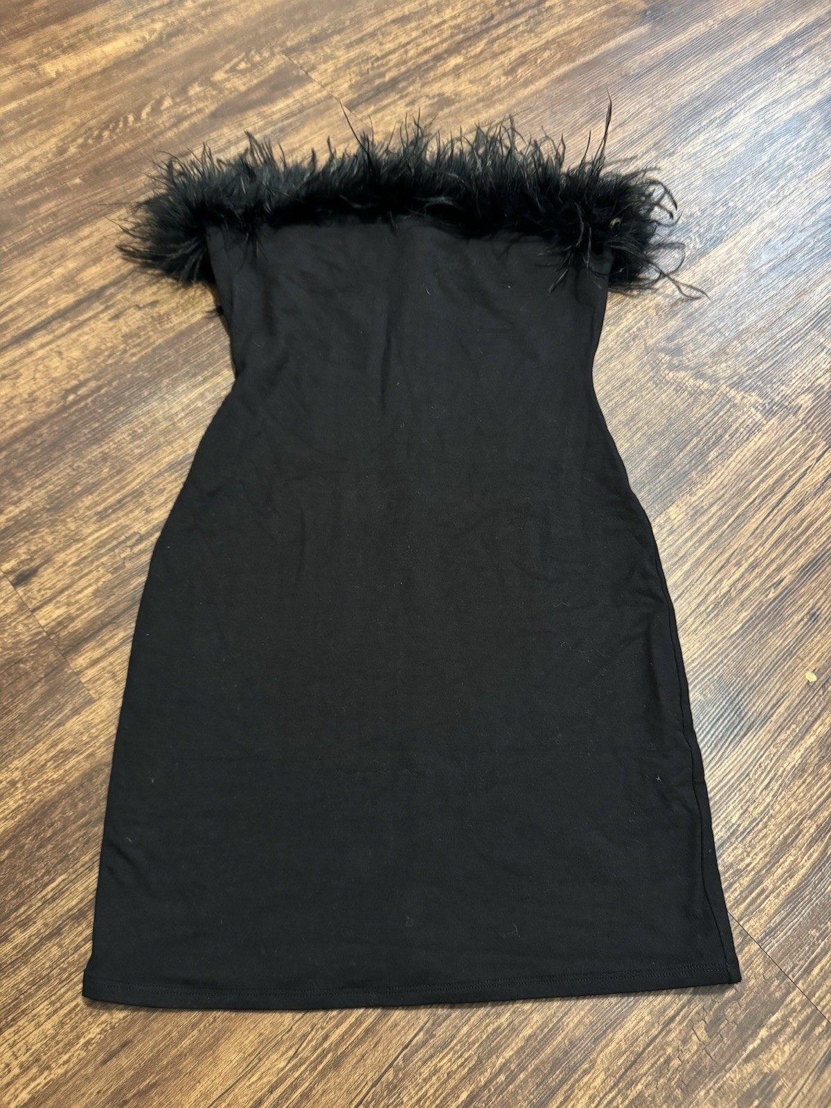 Naked Wardrobe Fine Feather Trim Strapless Minidress Medium