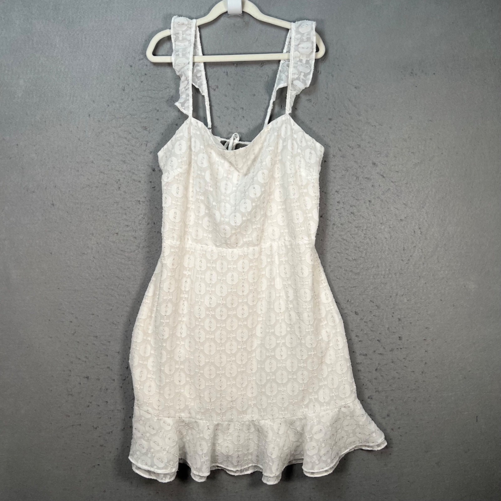 Bar III Womens Size Medium White Lace Ruffle Hem Sleeveless Dress