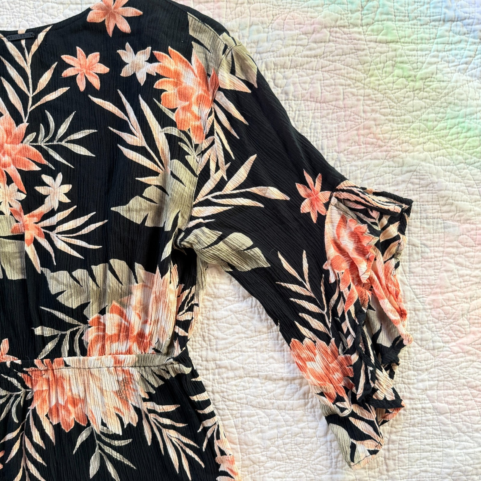 Billabong Size M Black Tropical Floral Print Mini Dress Bell Sleeves Whimsigoth