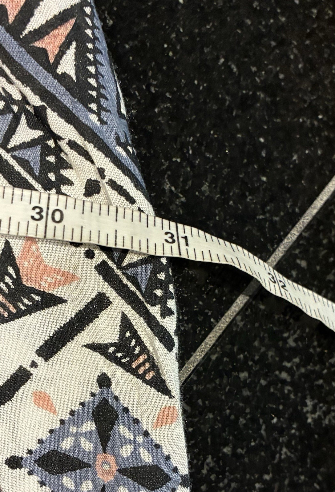 Rip Curl Dress Adjustable Straps Lightweight White Gray Geometric SZ. Lg