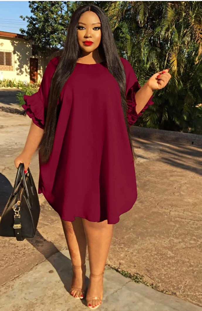 Women’s Burgundy Solid Round Neck 3/4 Ruffle Sleeve Shift Dress Knee 3x.