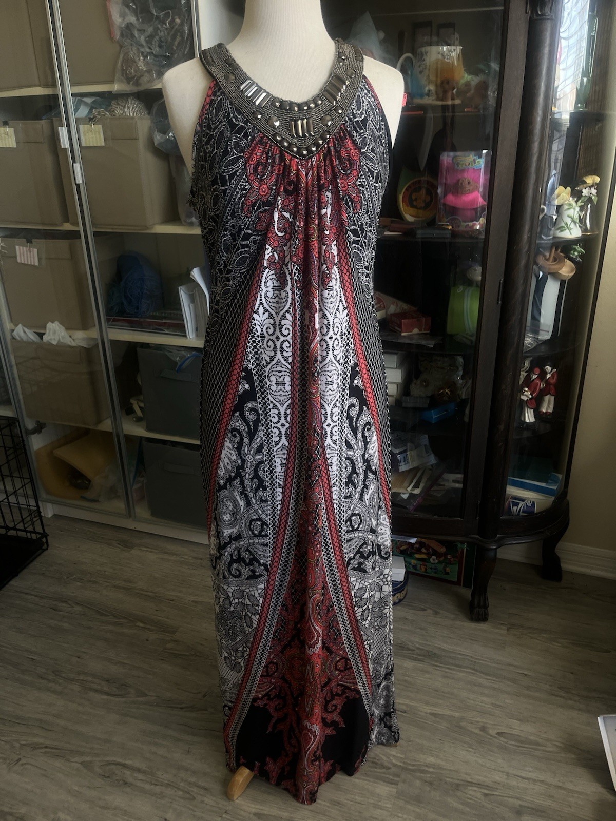 Est 1946 embellished neck B/R/W paisley Maxi dress sz med NWOT