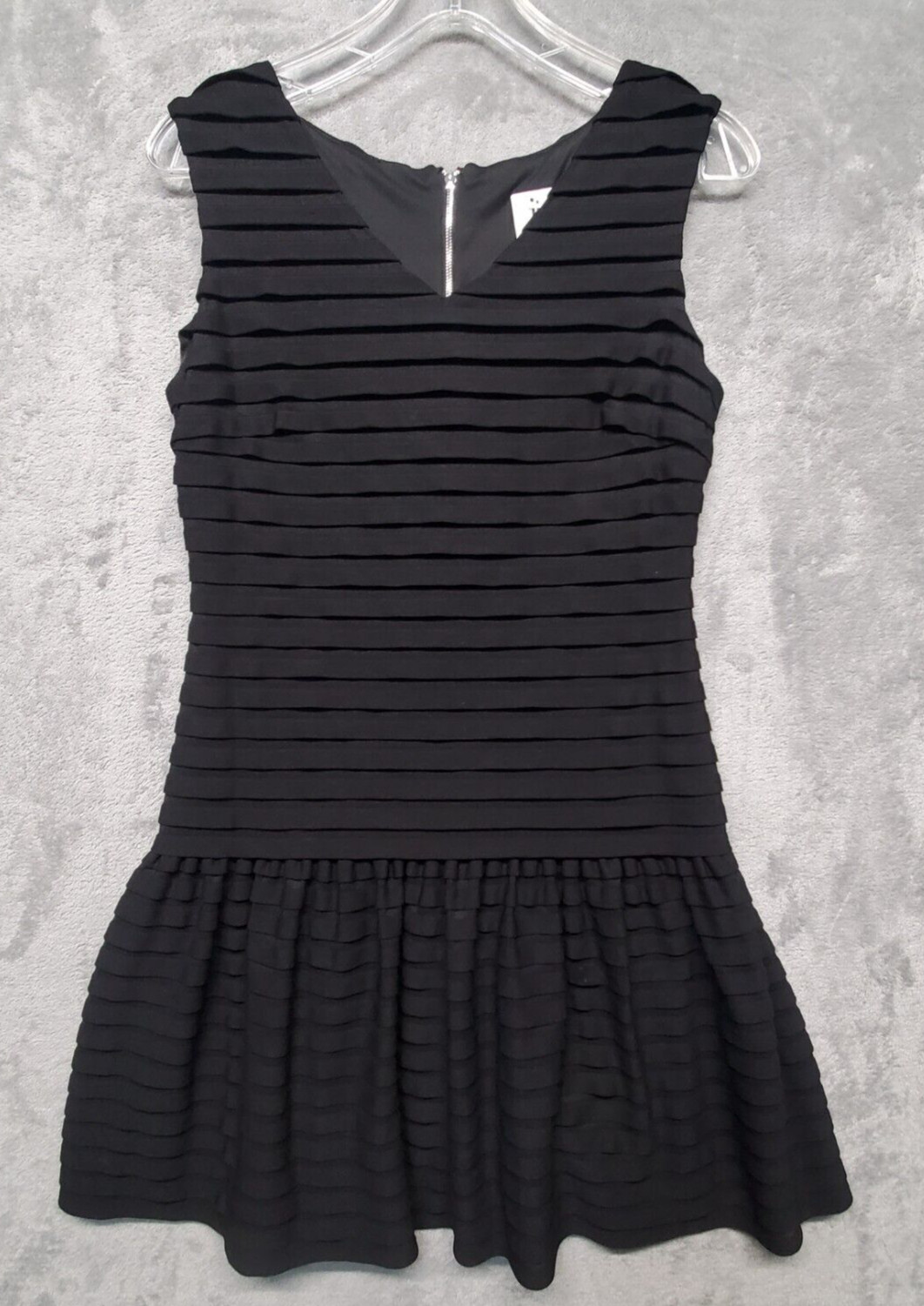 Julia Jordan Dress Womens 4 Black Tiered Ruffled Lined Evening LBD After Work