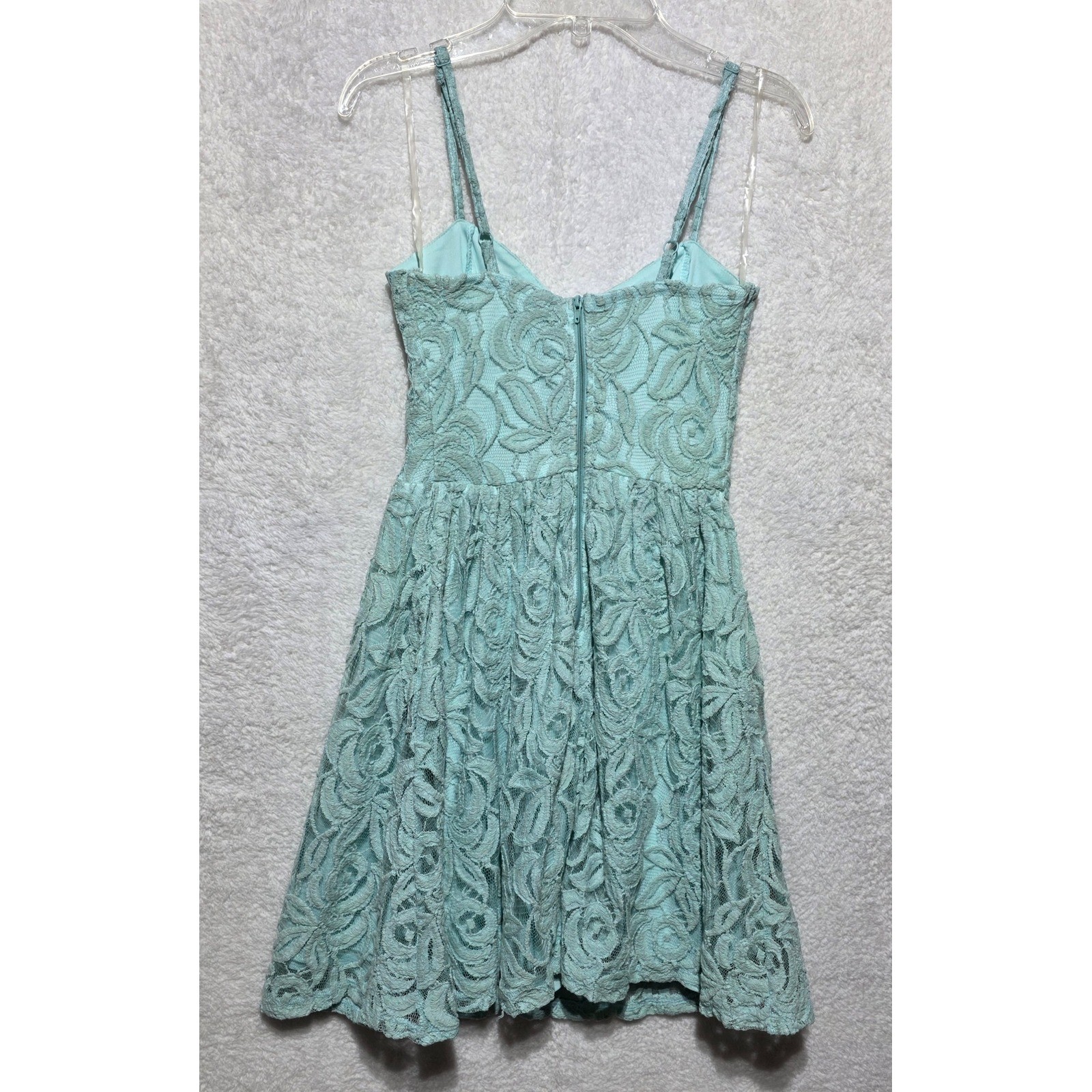love FIRE Mint Green Floral Lace Fit and Flare Mini Dress XS Sweetheart Neckline