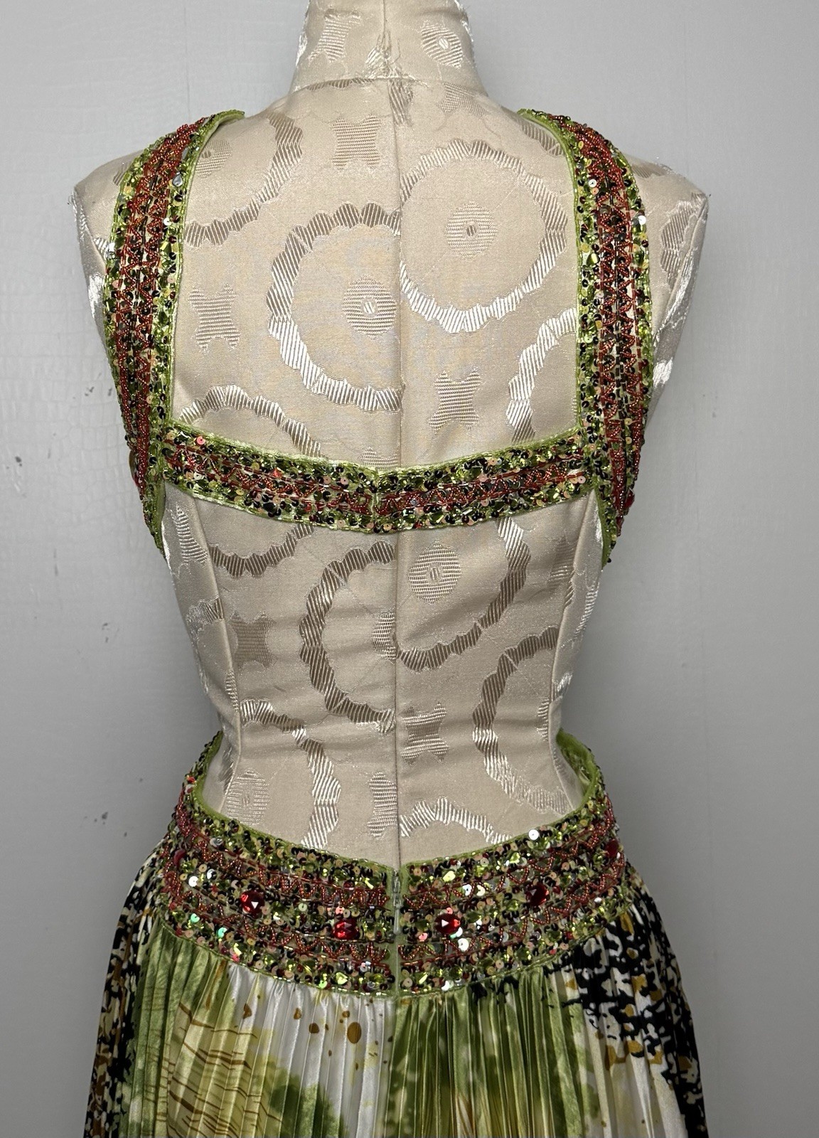 NWT Beaded Halter Open Back Pleated Tropical Print Formal Evening Gown S/M