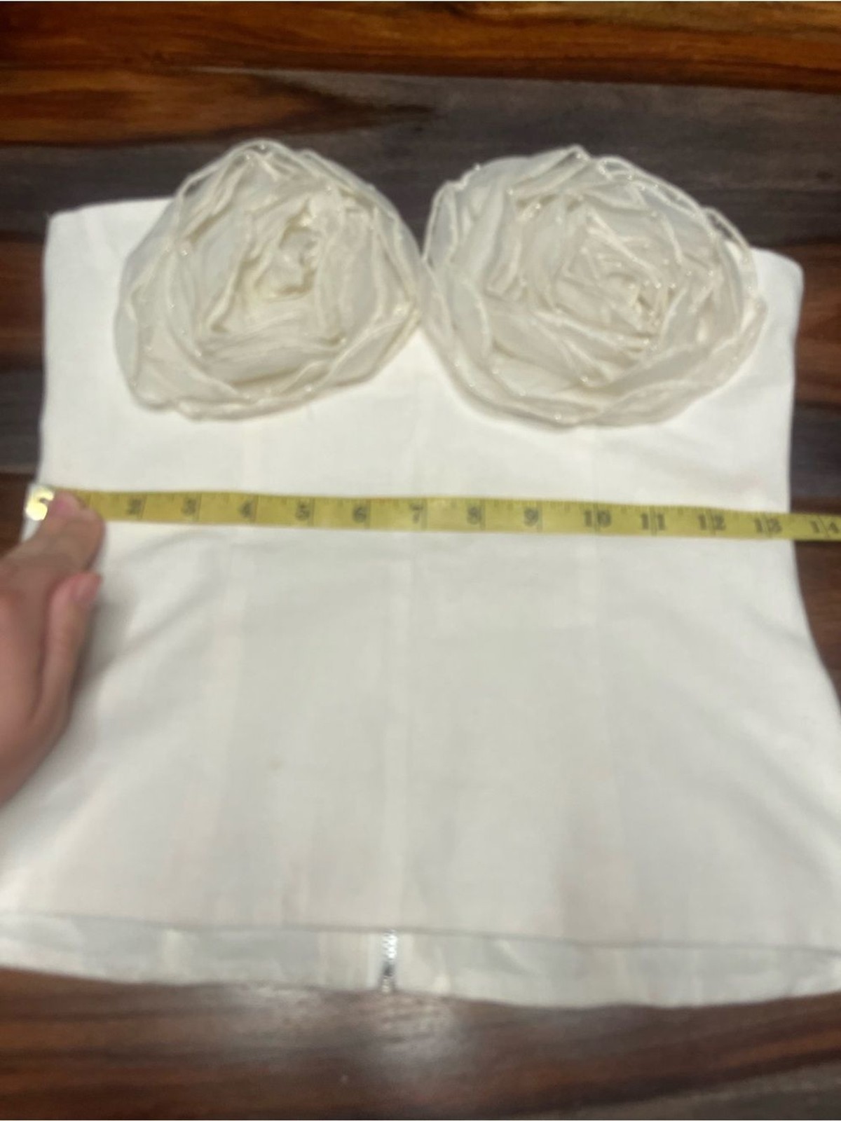 Zara 3D Floral Light Beige Strapless Tube Top Size XS Holiday Bloggers Fave