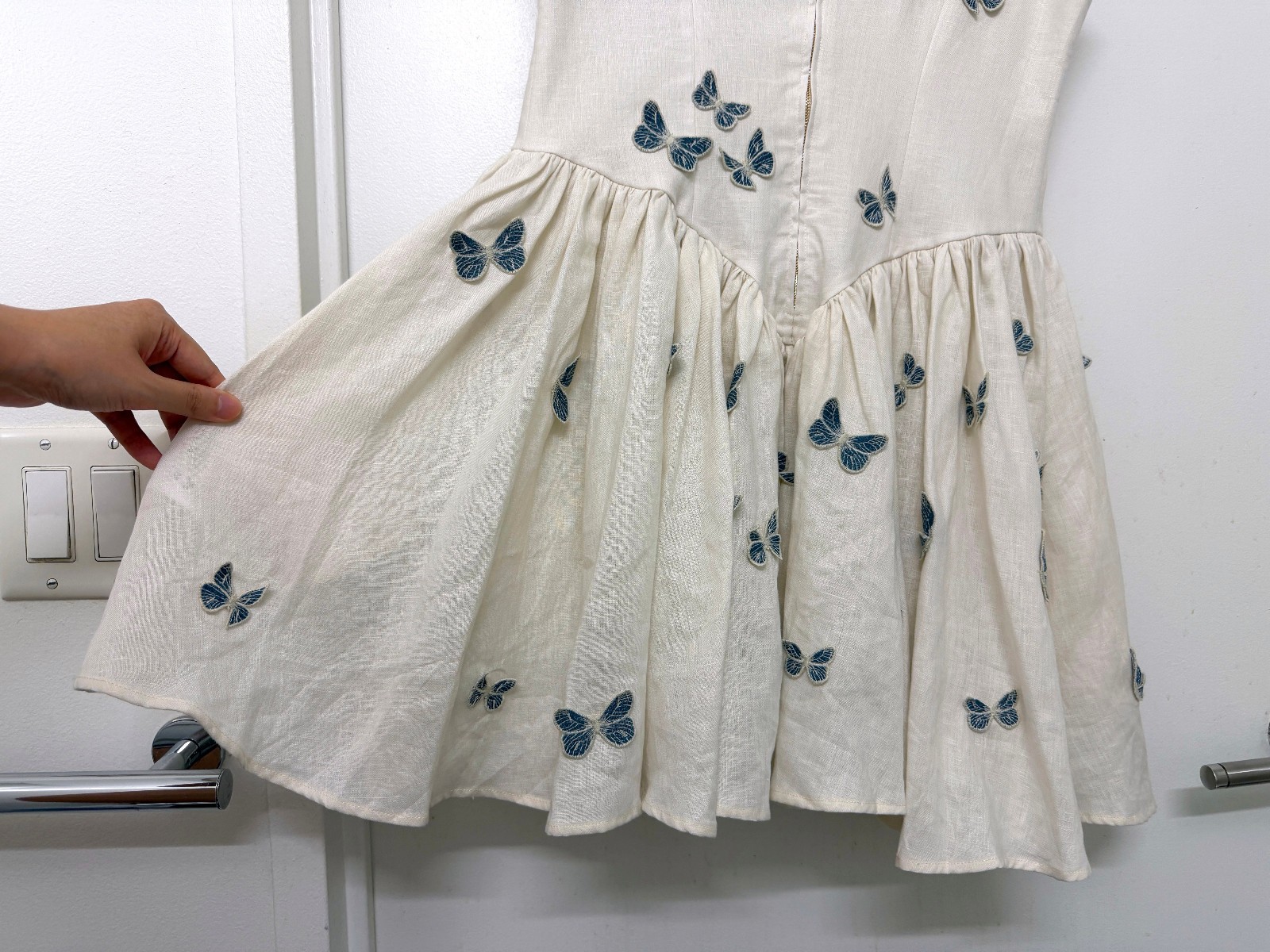 Agua Bendita Pluma Lymanopoda Butterfly Embroidered Mini Dress White Moth L