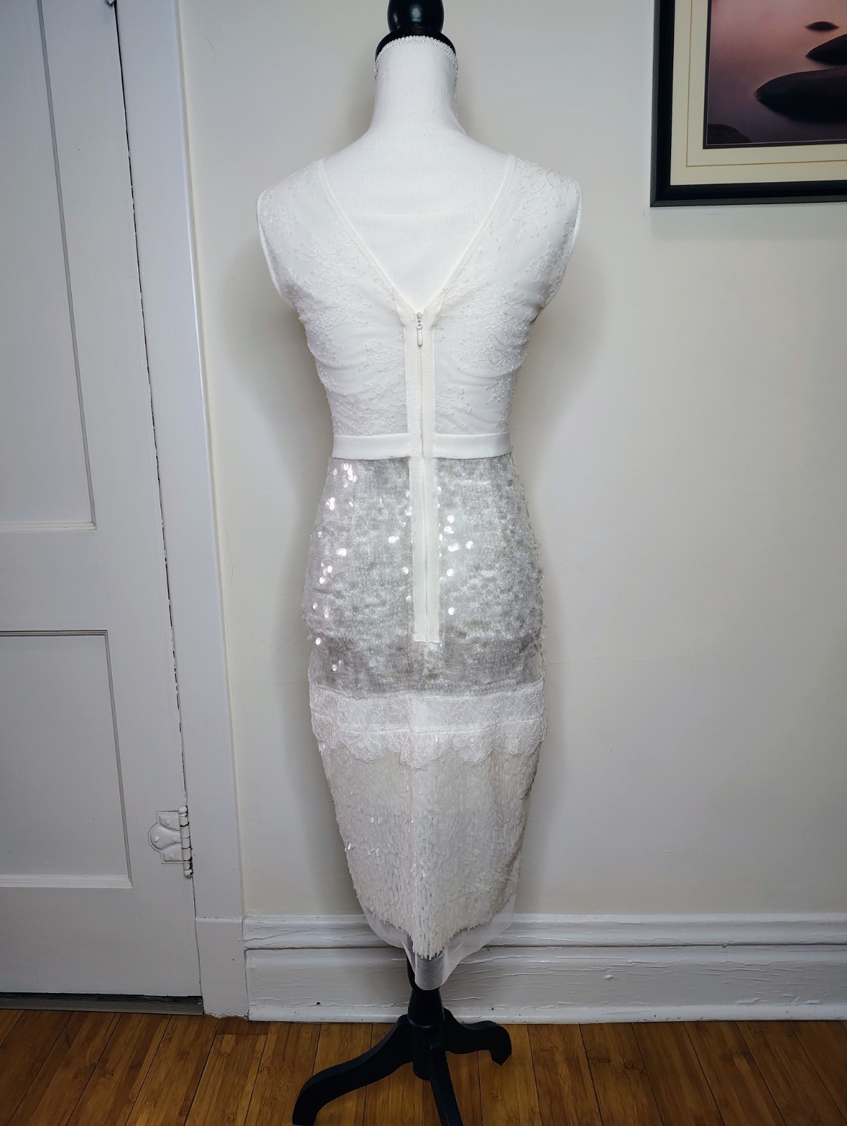 BCBG MAXAZRIA Ivory and Silver Sequin Midi Reyna Dress size 2
