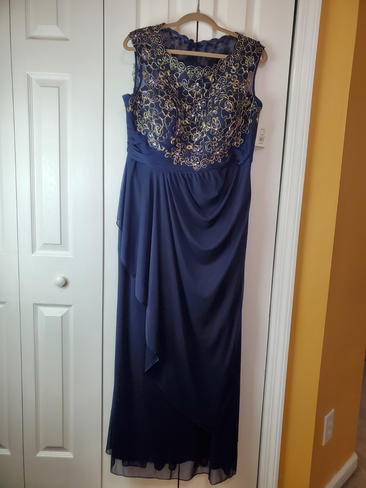 Decode 1.8 Formal Maxi Gown Dress Navy Size 16W Cap Sleeves Embroidered Top Mesh
