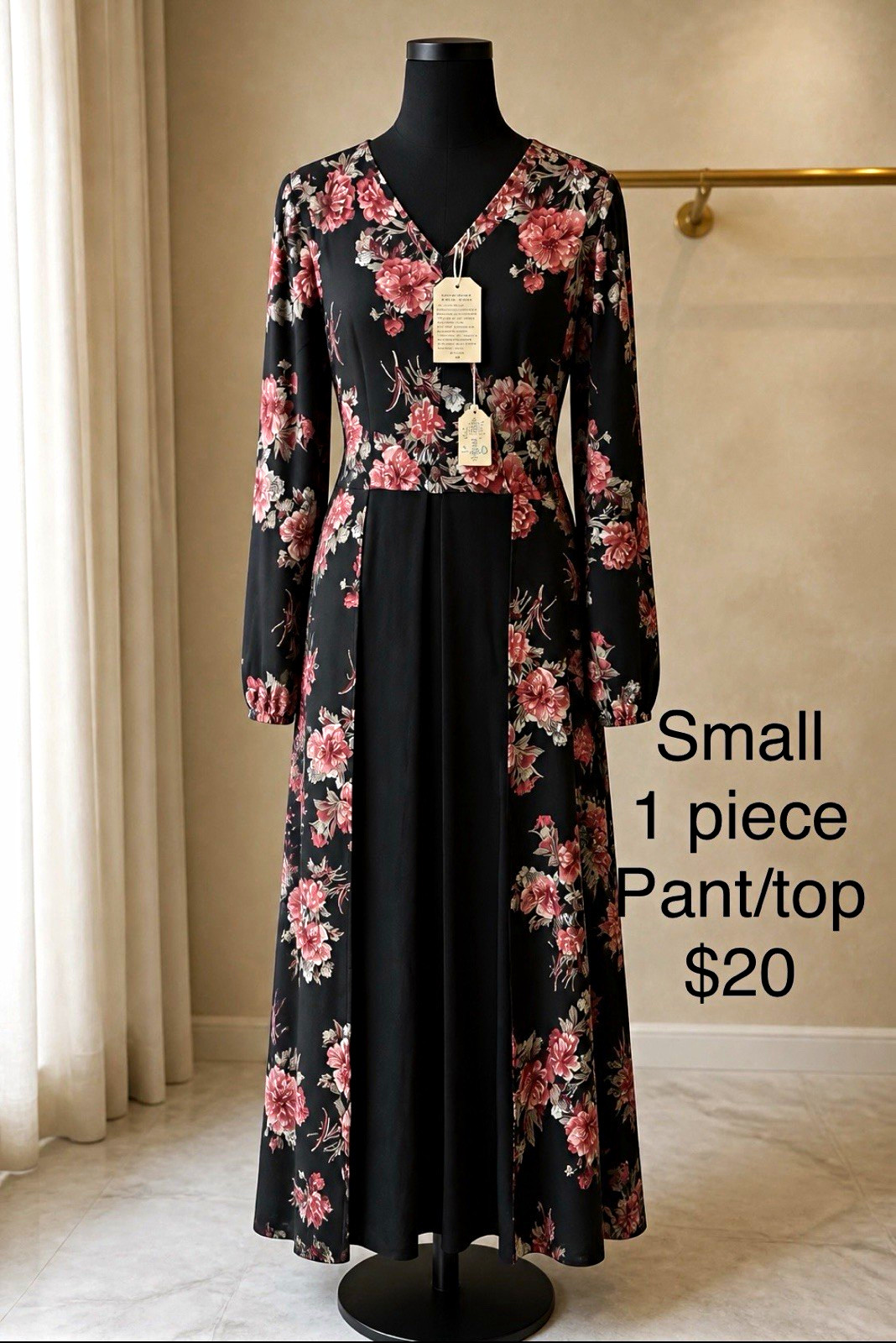 Women’s Black/Pink Floral V-Neck Long Sleeve Long Jumpsuit Regular Size S