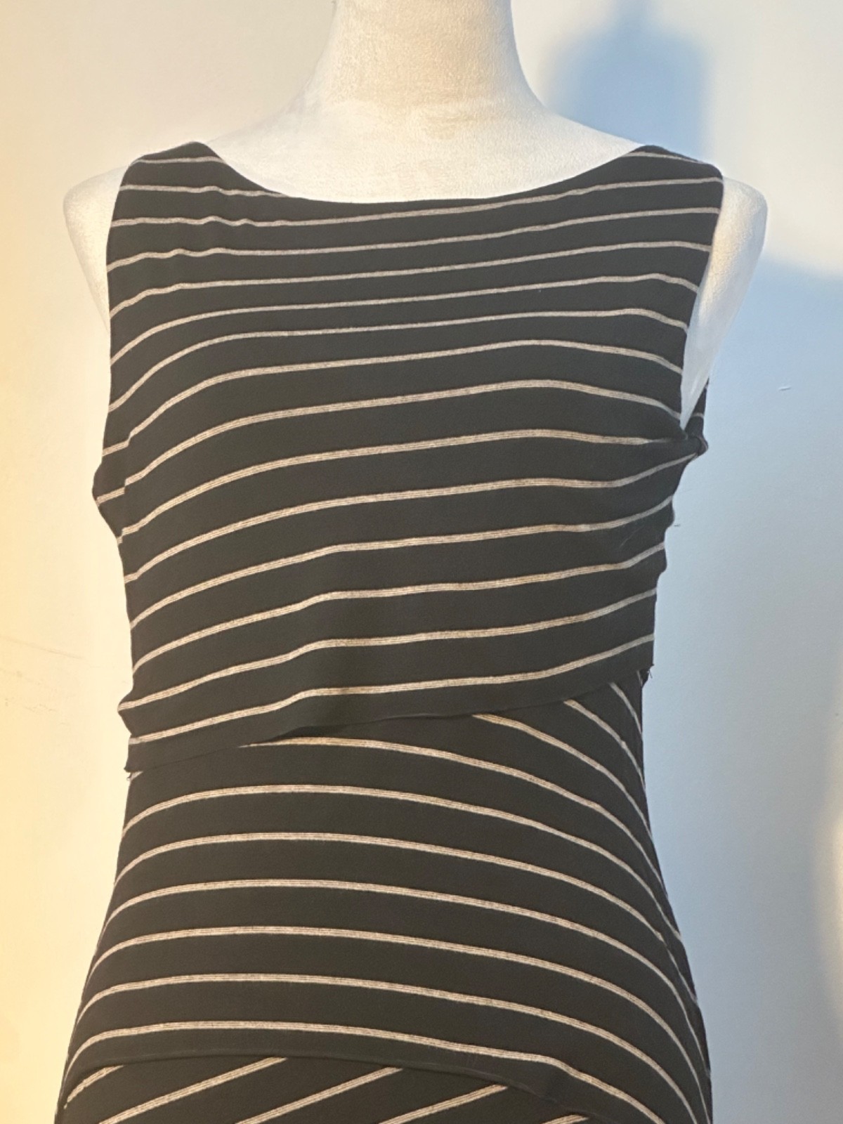 Comfy Bailey 44 Black & Tan Striped Bodycon Cocktail Dress – Rayon – USA – S/4-6