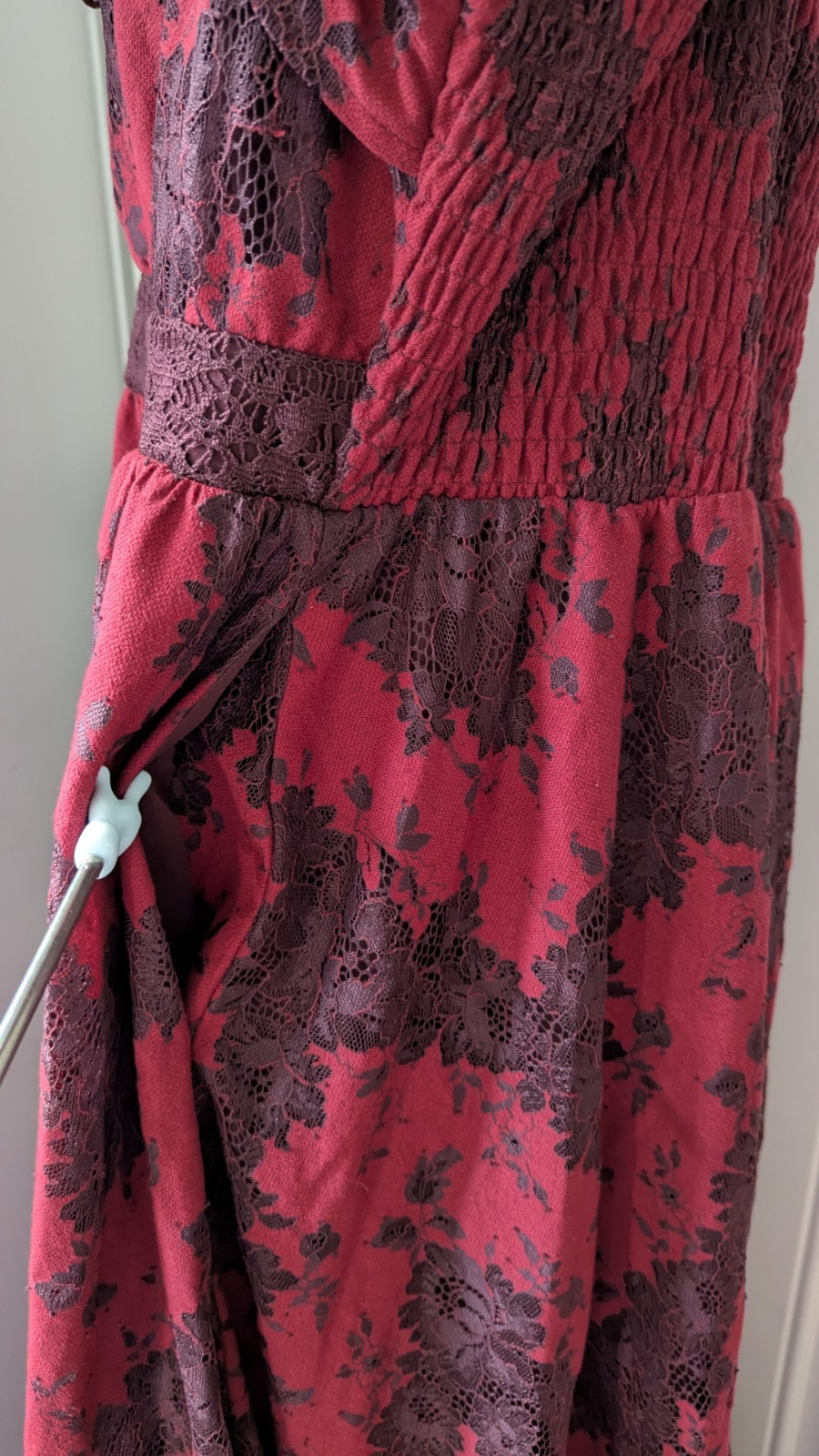 Torrid Dress Size 2 18/20 NWT Two Tone Lace Tiered Hem Dress In Rhubarb Pockets
