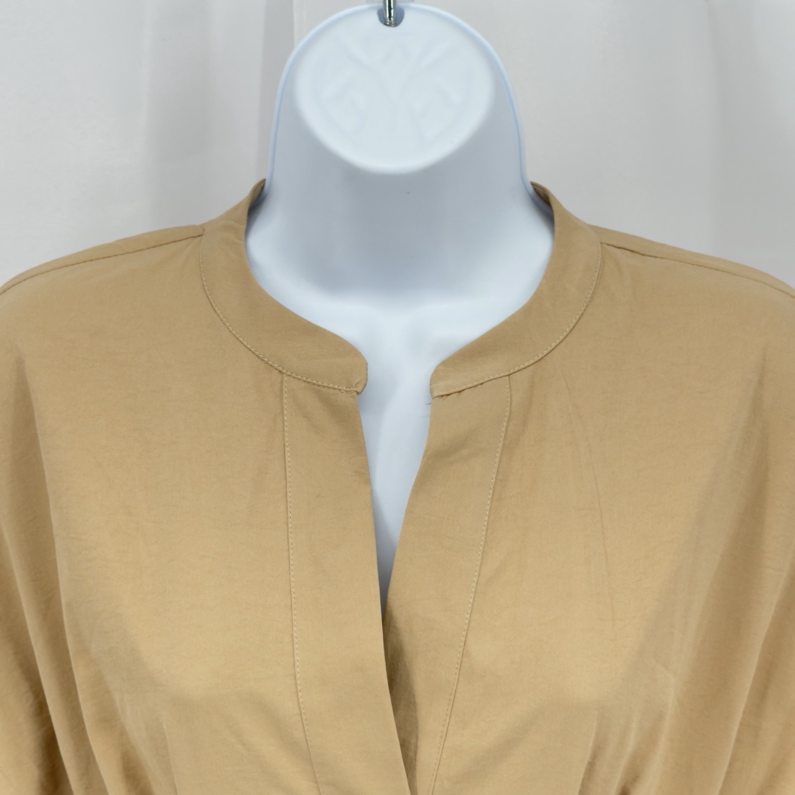 New Aveloria Minimalist Tan Belted Structured Retro Style Work Dress Women’s SM