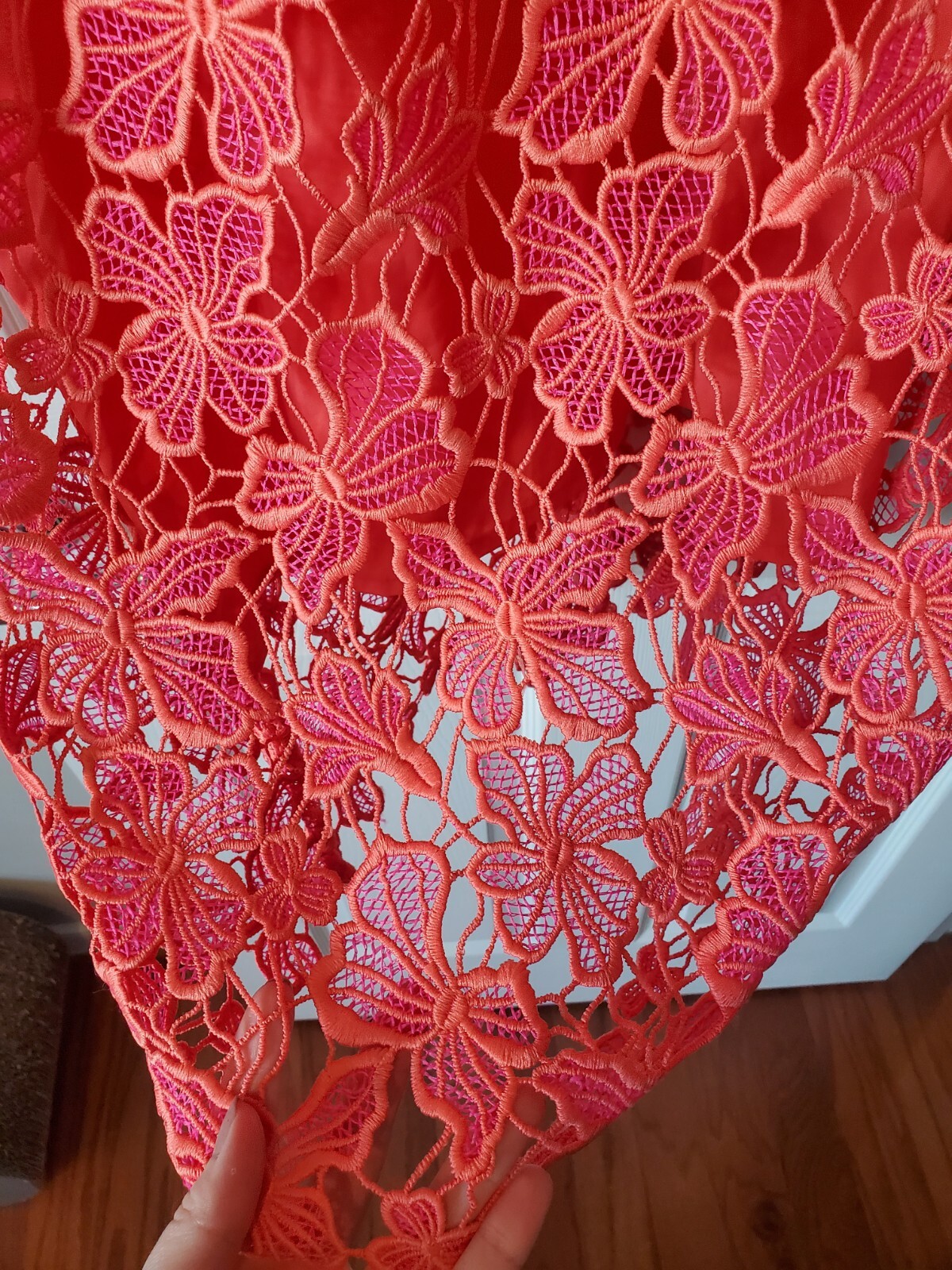 Alexia Admor dress Pink And Peach Sleeveless lace midi size 6
