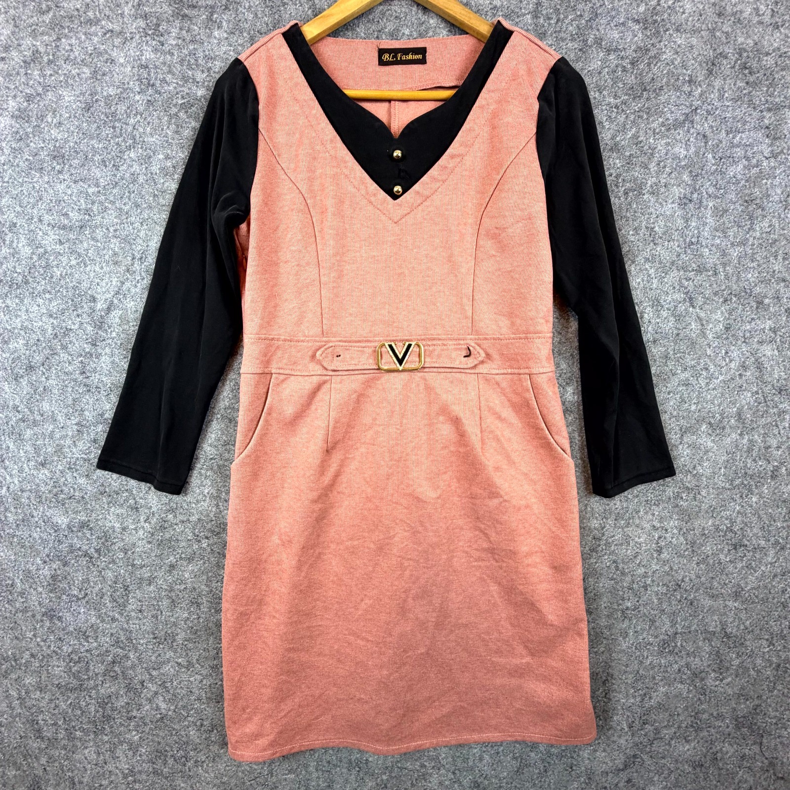 Vintage BL Fashion Sheath Dress Womens Dusty Rose Black Gold Buckle Rhinestone V