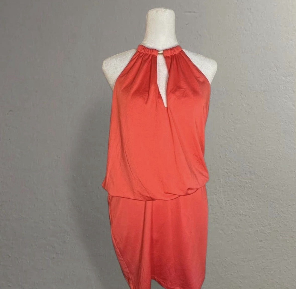 Ark & Co Coral Pink Halter Dress Gold Chain Accent Size Small New With Tags