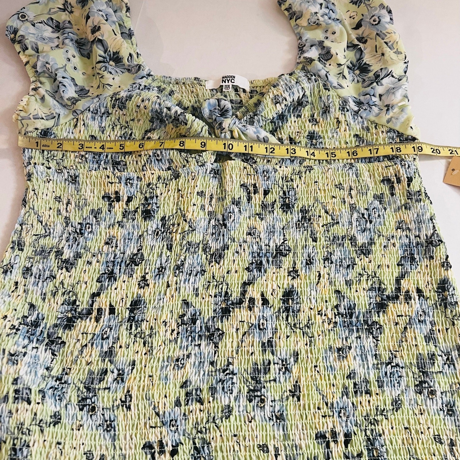 Madden NYC Floral Smocked Tie Front Dress Size XXXL NWT Multicolor