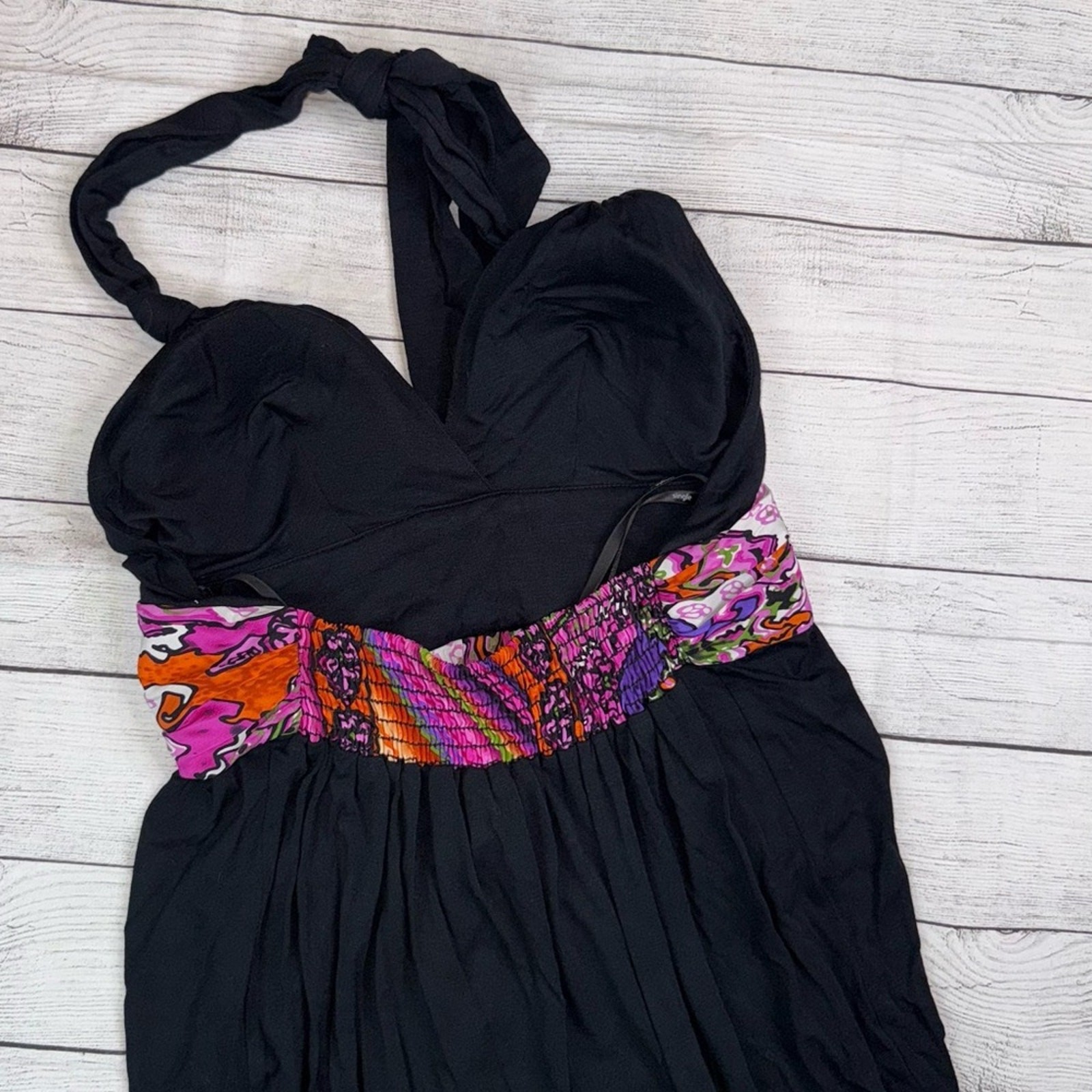 SINGLE DRESS NWT Black Halter Dress with 100% Silk Multicolor Accent Size Medium