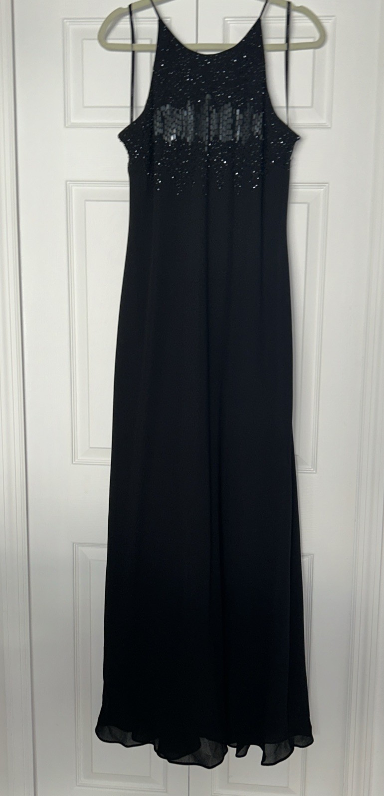 Cachet Black Sheath Beaded Sweetheart Neck Spaghetti Strap Size 14 Form Fit Glam
