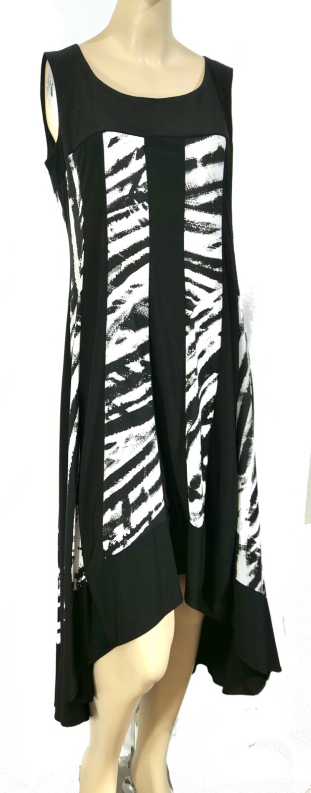 R M Richards Black And White Hi Low Sleeveless Pencil Shift Dress 12