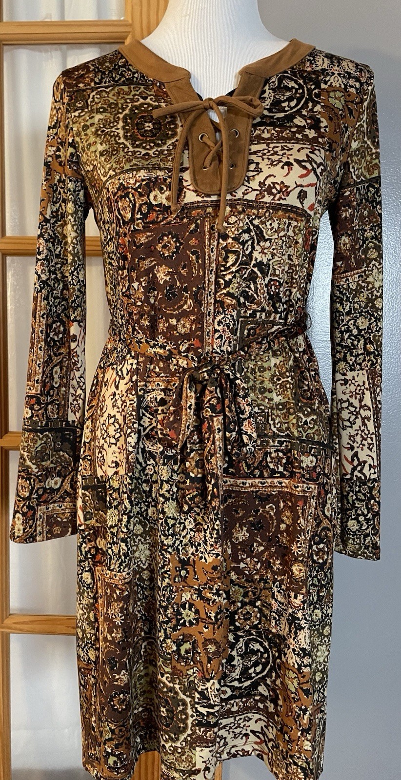 Soho Apparel Ltd Floral Dress S Belted Brown Ivory Front Tie Boho Classic City