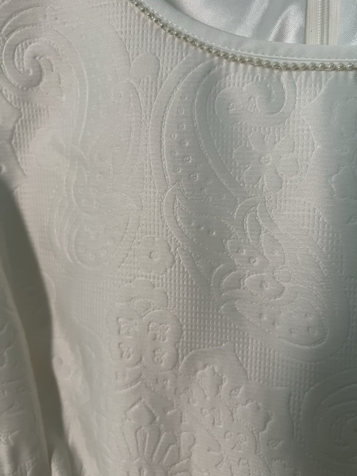 Tahari Arthur S. Levine Dress Ivory Textured Sleeveless Size 16 NWT