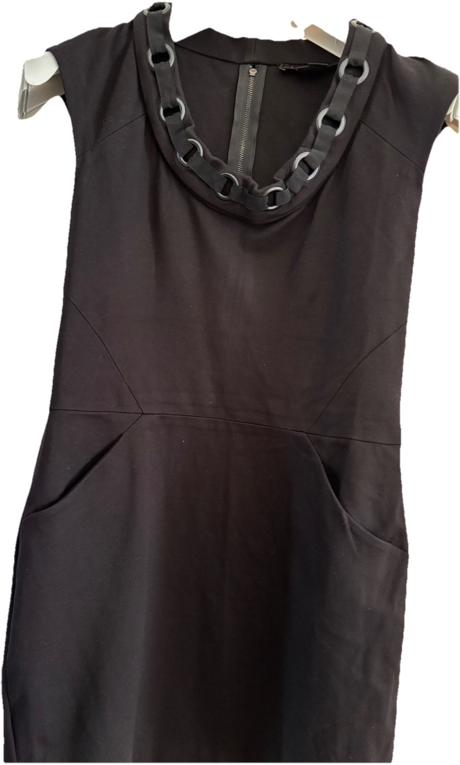 Cynthia Steffe Black Chain Accent Sheath Short Dress 8 Sleeveless