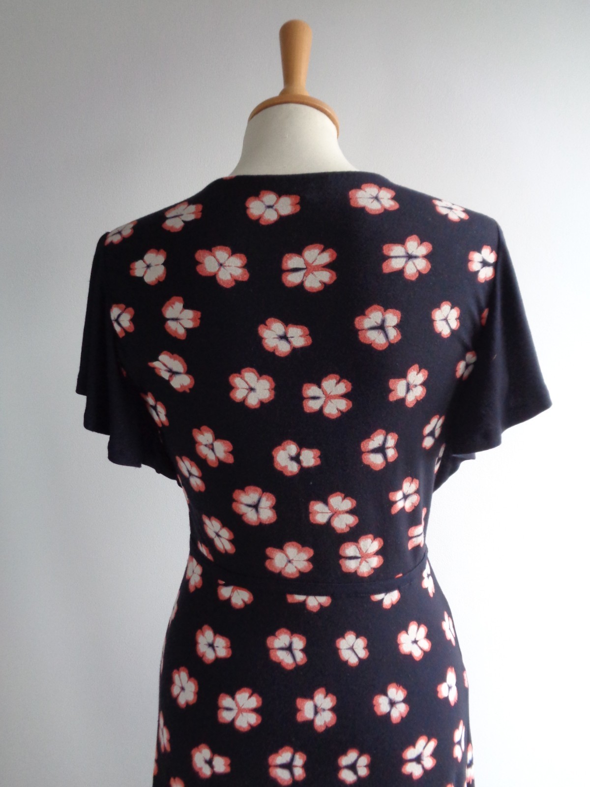 FENN WRIGHT MANSON Black Pink Floral Jersey Dress UK Size 10 Summer Casual