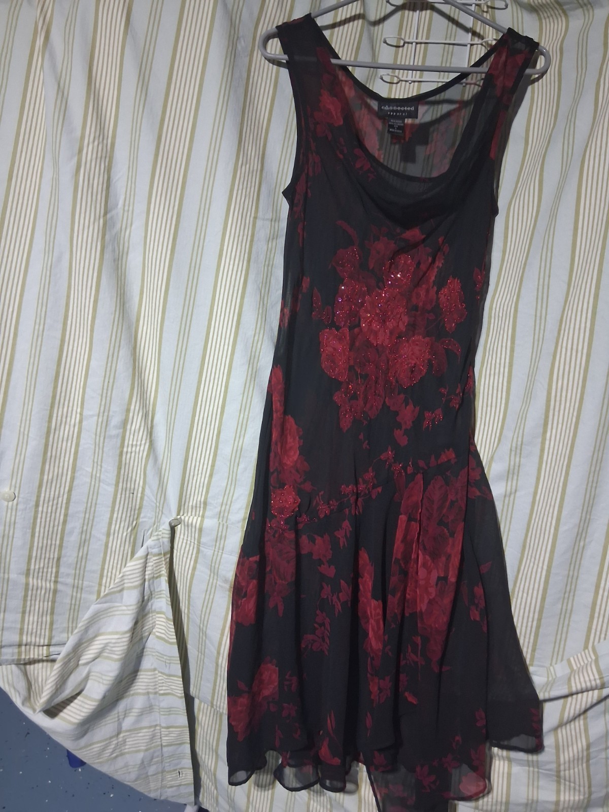 Connected Apparel Women’s Black Red Floral Cowl Neck Sequin Midi Slip Dress L