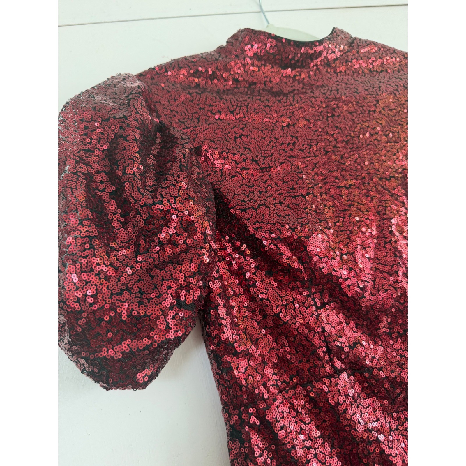 DKRXBurgundy Red Sequin Puff Sleeve Mini Dress Size M Holiday Party NYE Cocktail