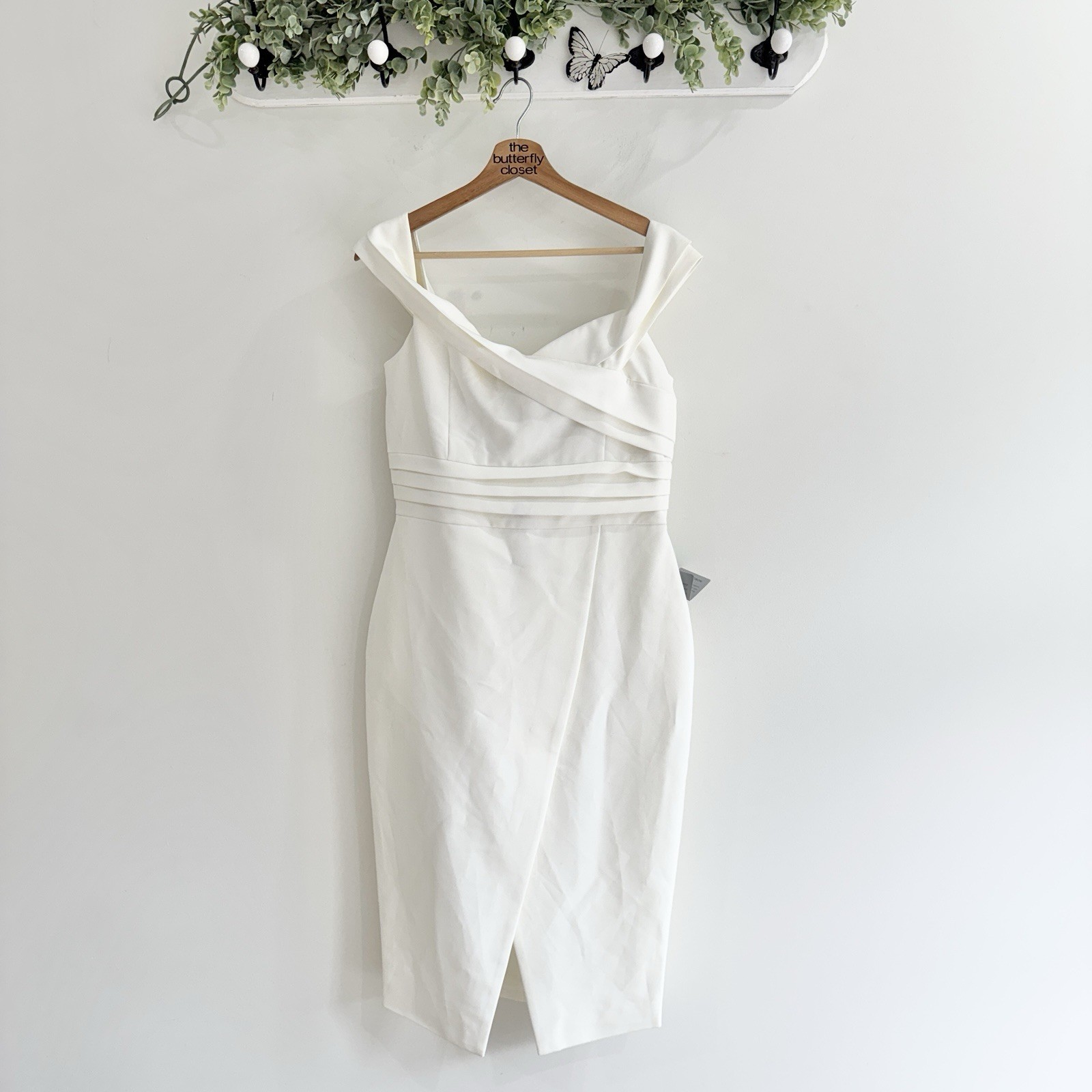 Lavish Alice Pleated White Off The Shoulder Midi Dress New Size 8 CP party weddi