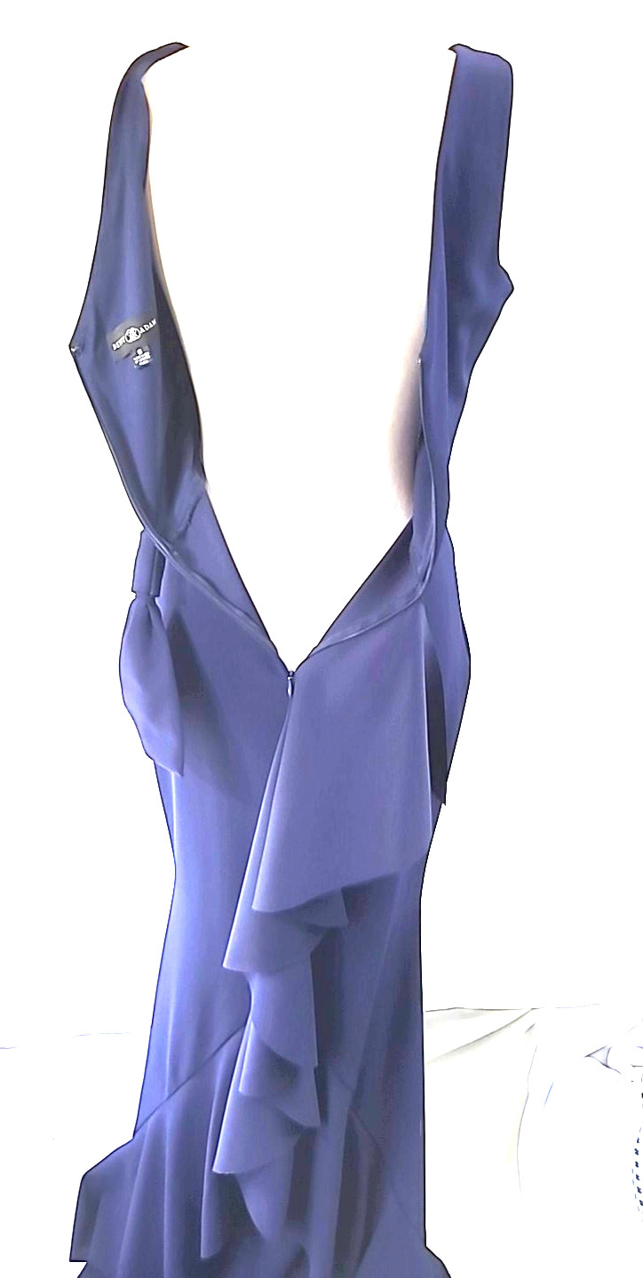 Betsy & Adam Maxi Formal Gown Sz 6 Back Bow Full Length Back Ruffle Slight Train