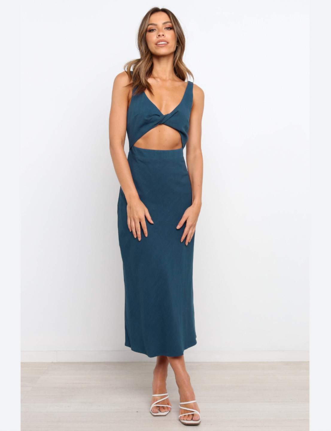 Petal and Pup Apollo Blue Cut Outs Linen Blend Midi Dress Size 4
