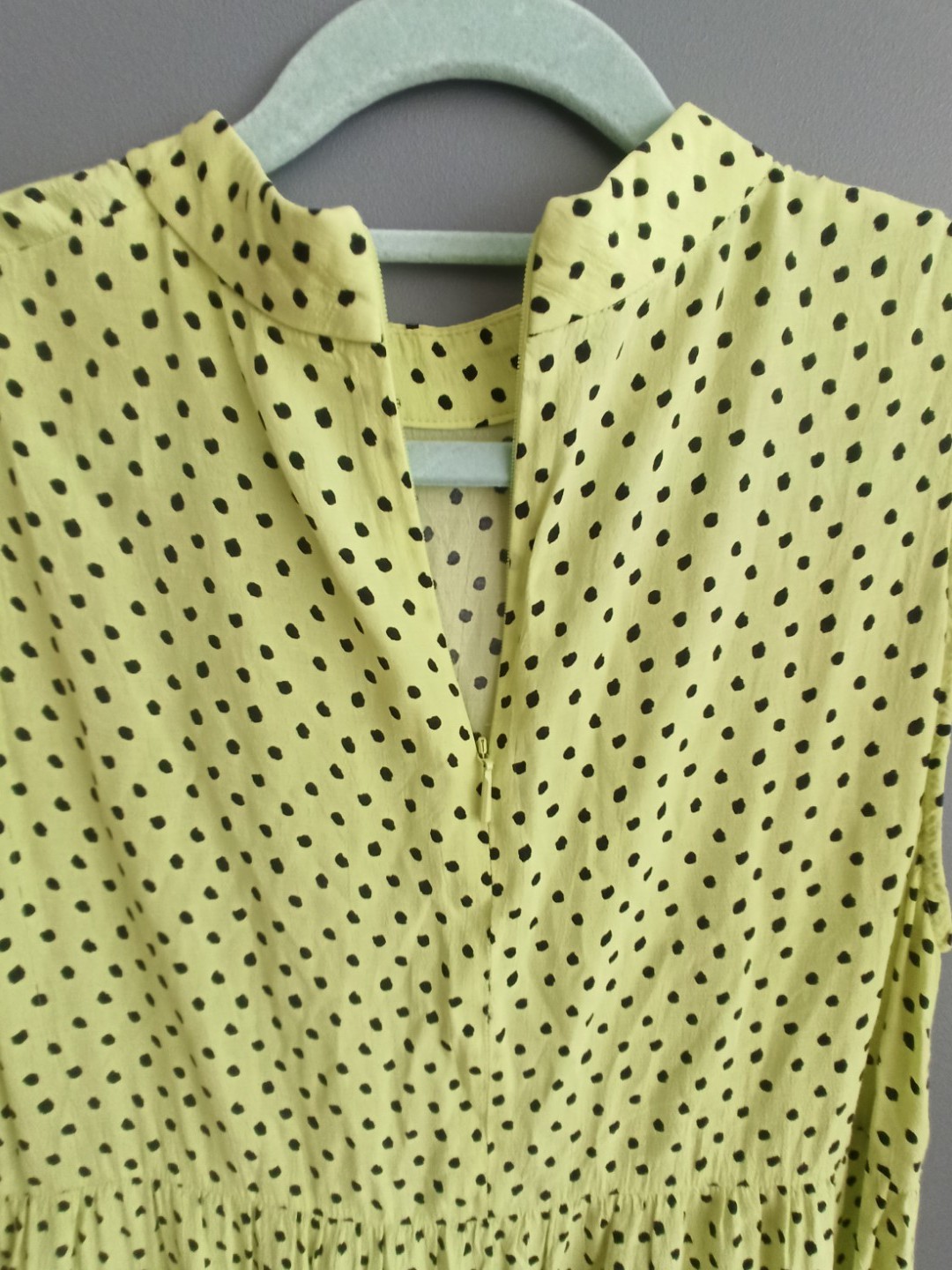 Mango summer dress, midi dress with zip size S colour yellow polka dot