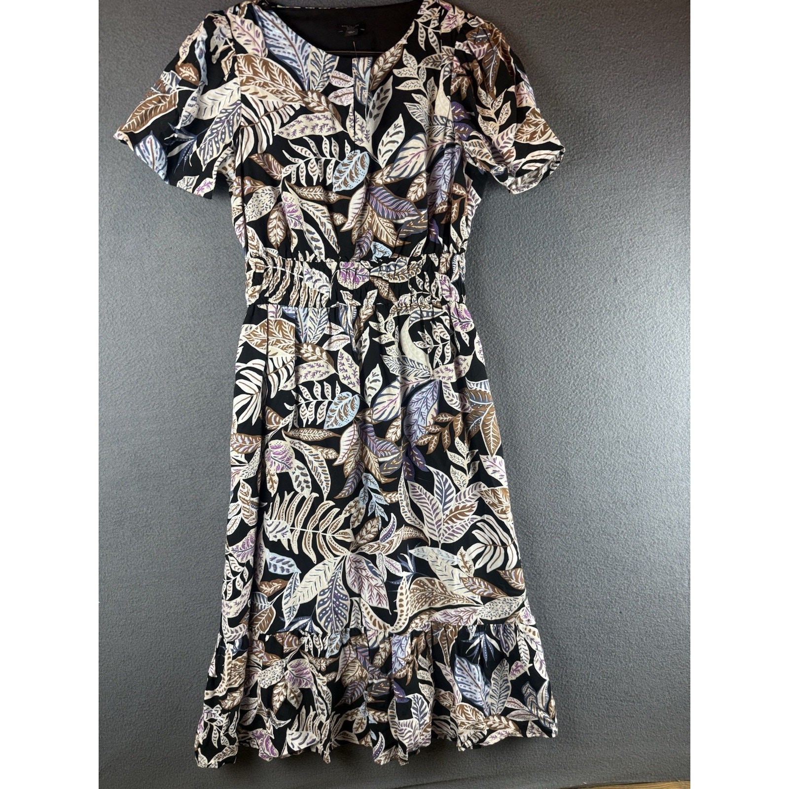 NWT Ann Taylor Factory Leaf Floral Dress SP Midi Elastic Waist Short Sleeve New
