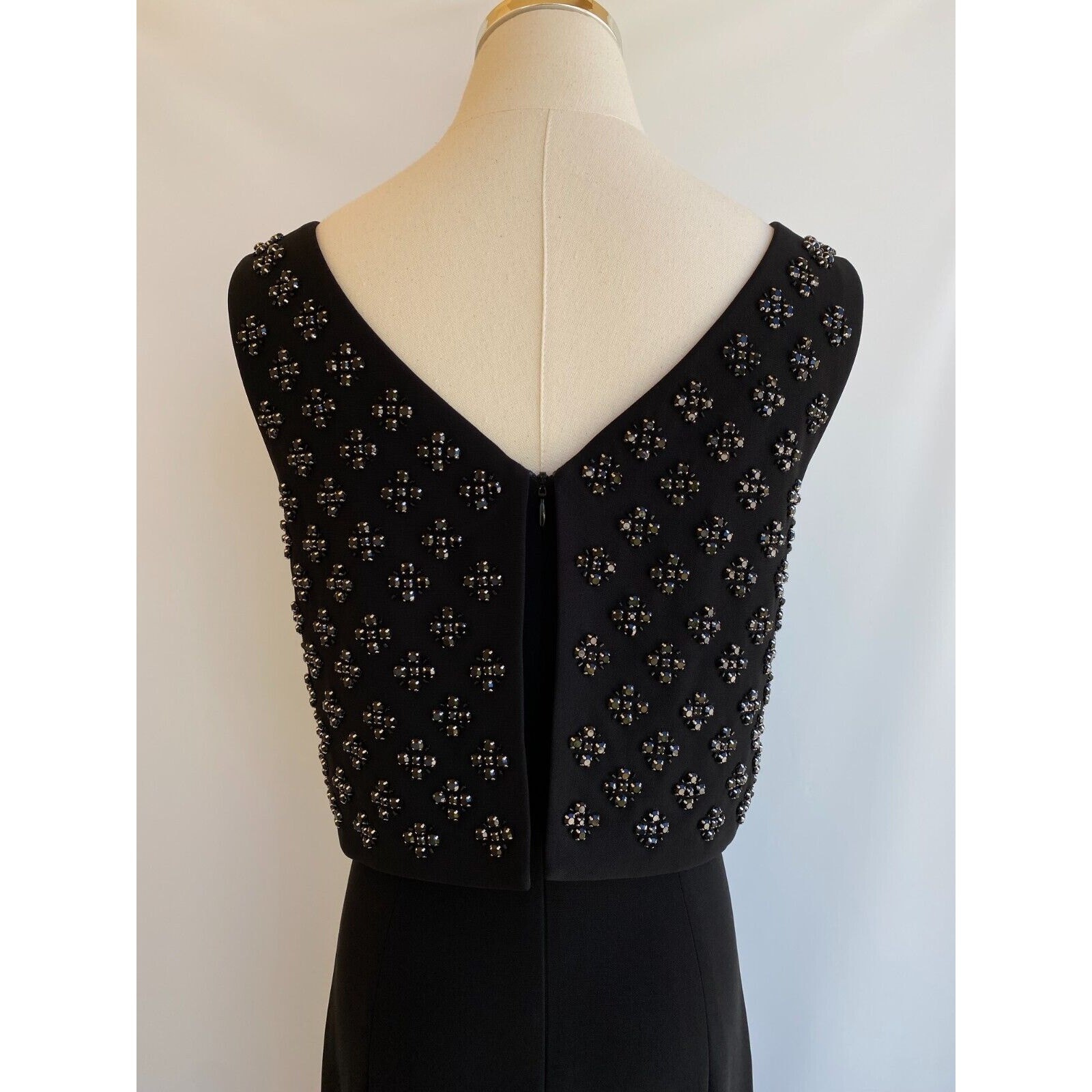 LAUNDRY by SHELLI SEGAL PLATINUM Studded Stretch Poly Long Formal Dress 6 NWT