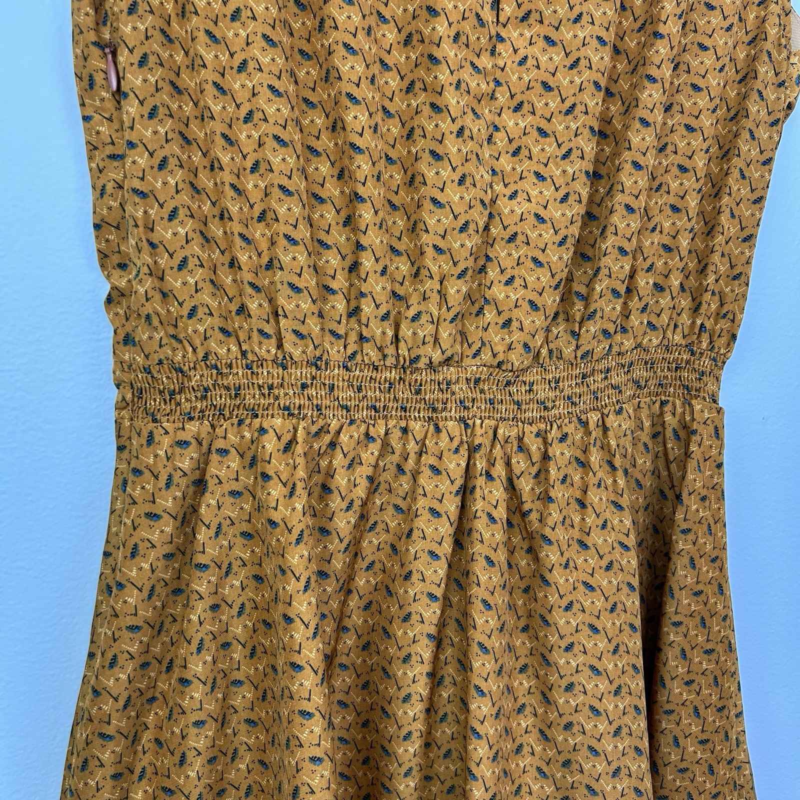 Pink Martini Sleeveless Fit & Flare Pleated Dress S Feather Print Elastic Waist