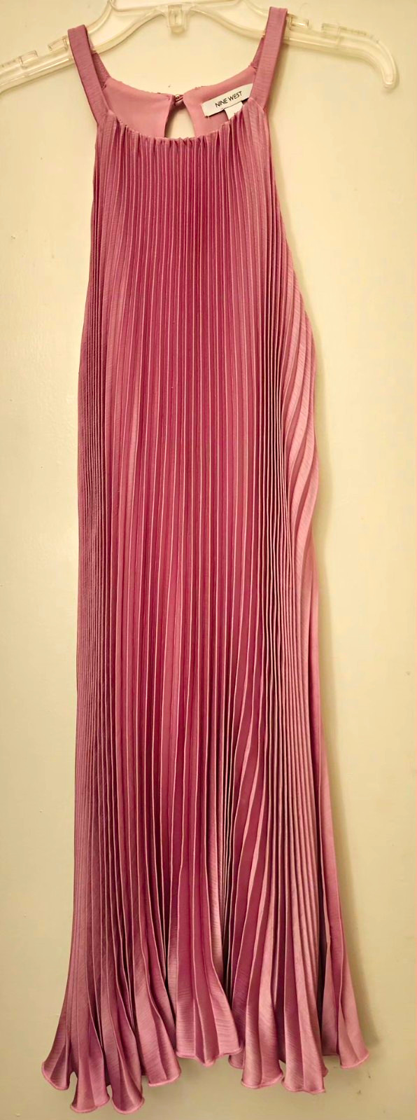 Nine West Pink Pleated Maxi Dress Scoop Neck Sleeveless Keyhole Back S/M