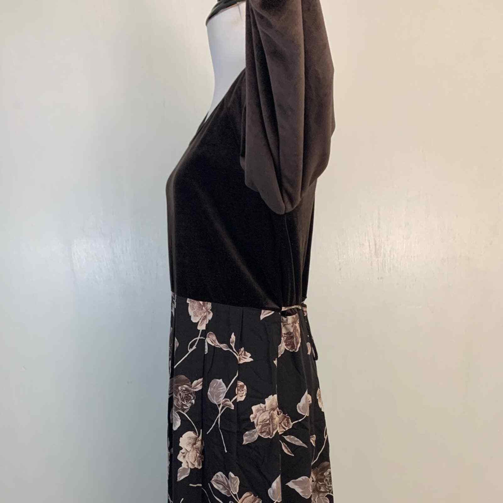 Vintage Bedford Fair Dress