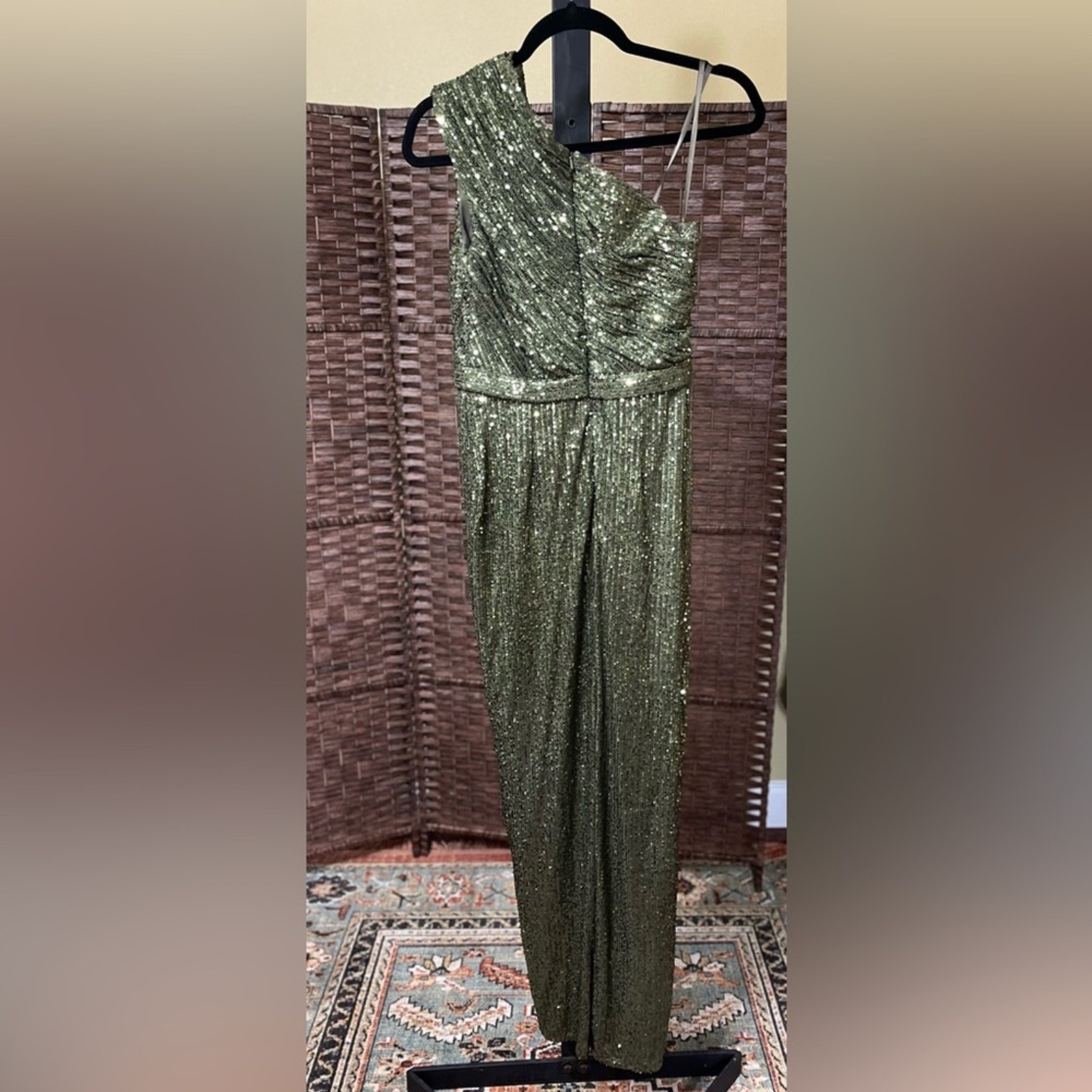 New MAC DUGGAL Dark Green Sequined Ruched One-Shoulder Gown – 26694 – Size 6
