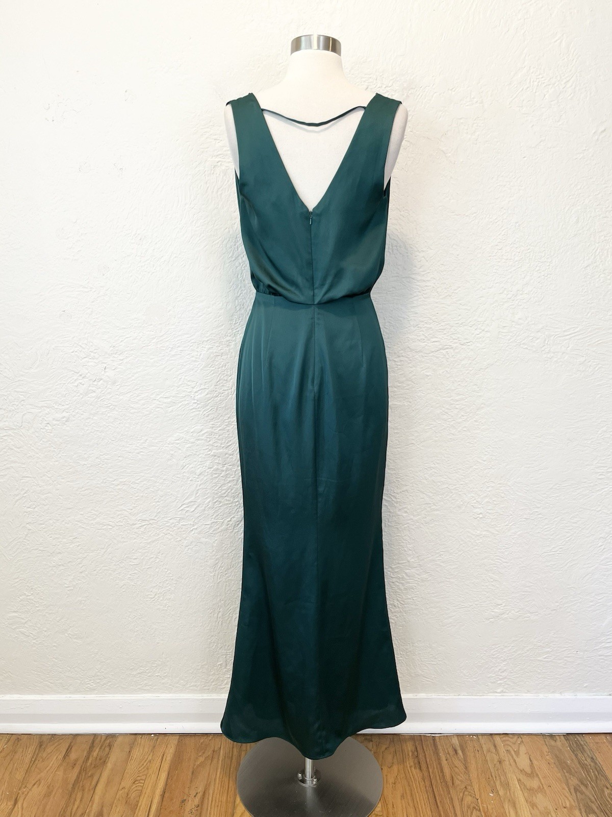 Fame and Partners Maxi Dress Emerald Green Satin Formal Gown size 4