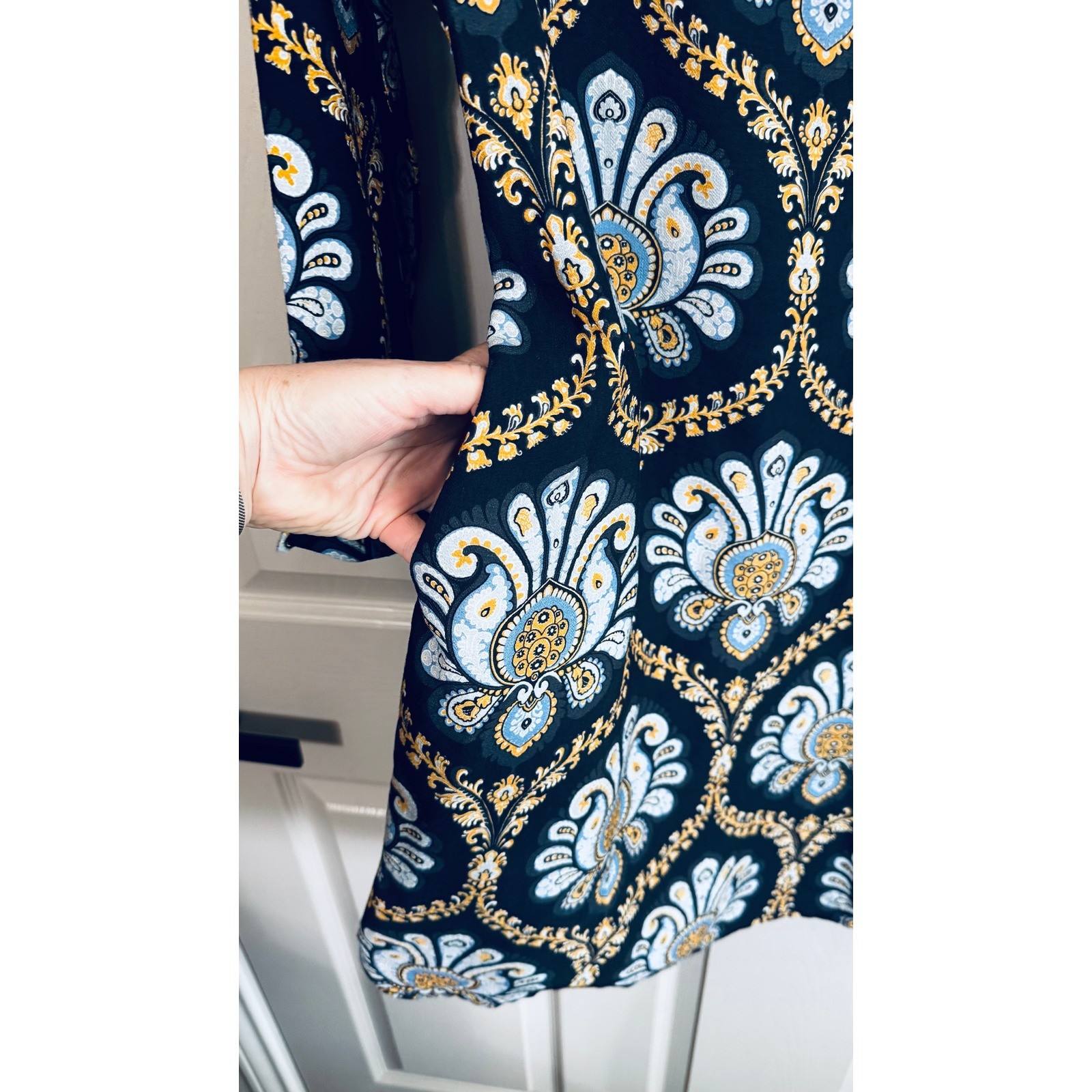 Boho Chic Shift Dress Size M Blue Gold Damask Medallion Ruffle Neck Regal Glam