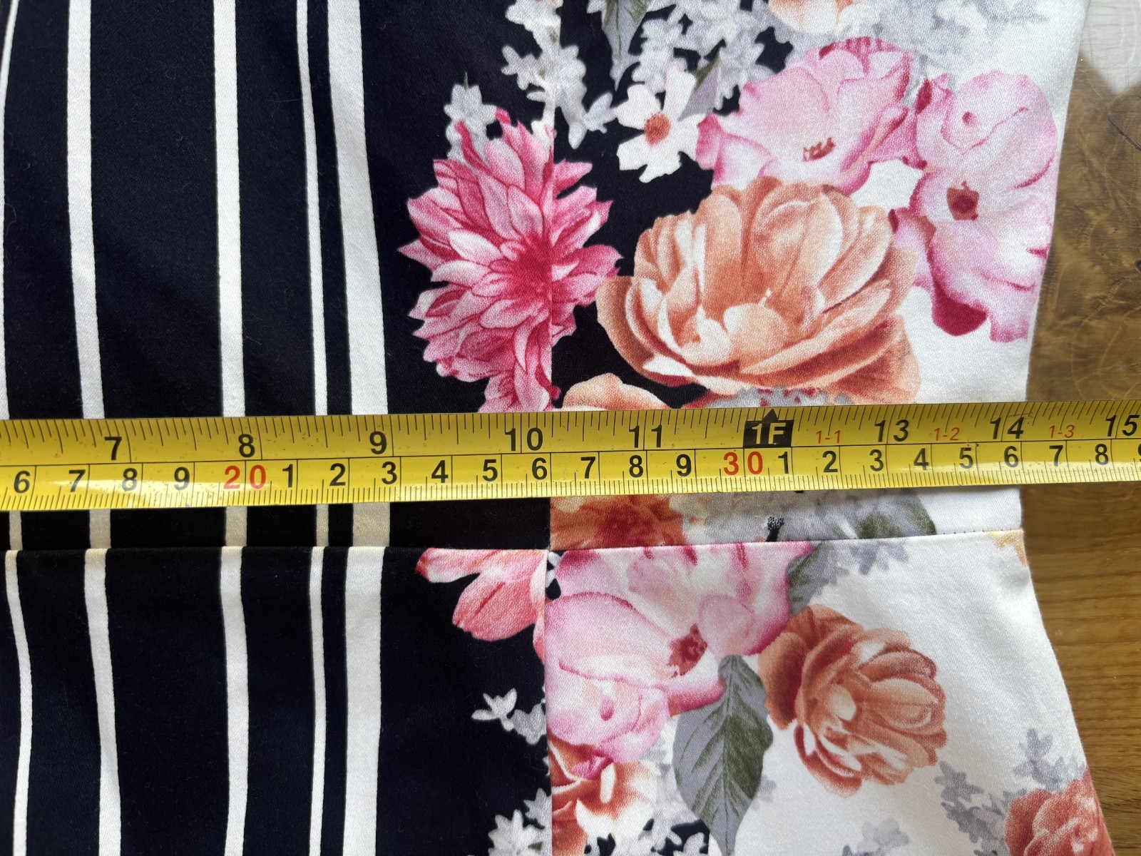 Oasis navy blue white pink floral v neck cap sleeve knee length dress 10