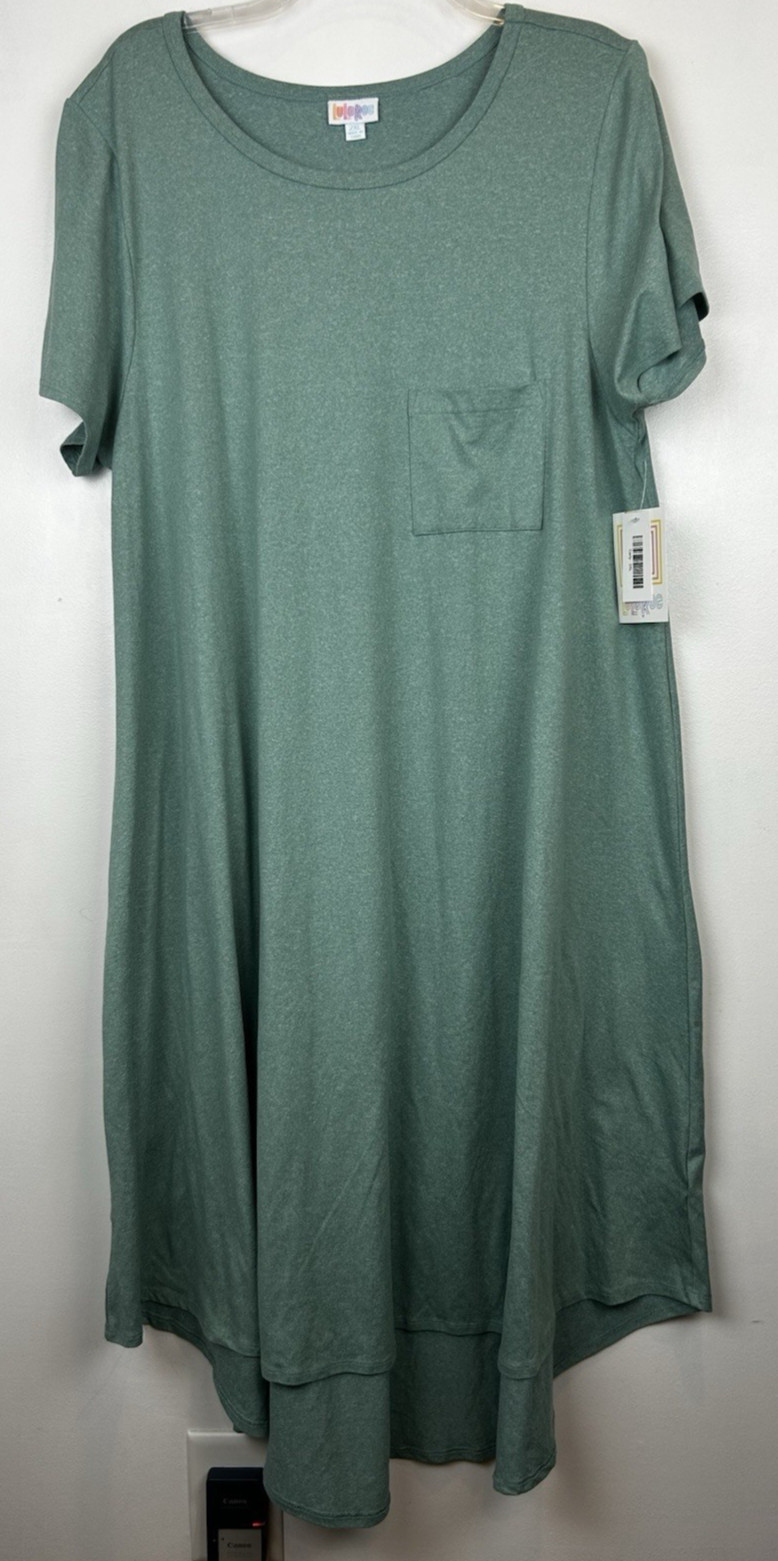 Lularoe Solid Green Carly 2XL 22/24 XXL 2X Vintage Retired Chest Pocket